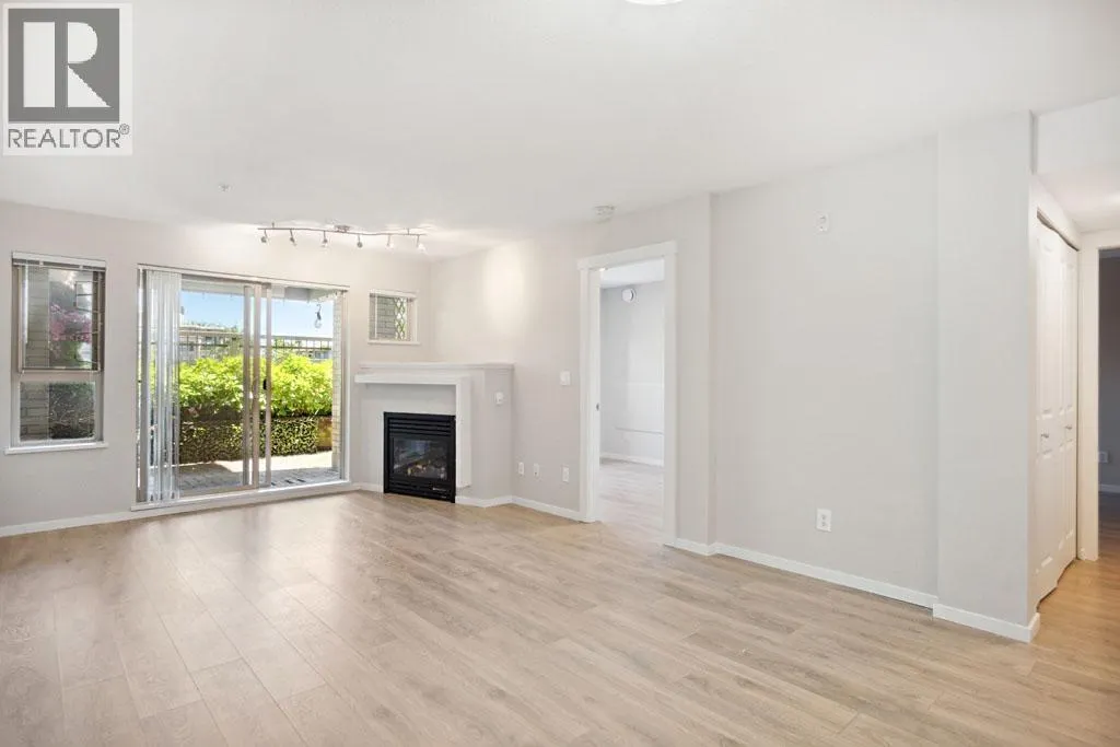 101 9329 UNIVERSITY CRESCENT