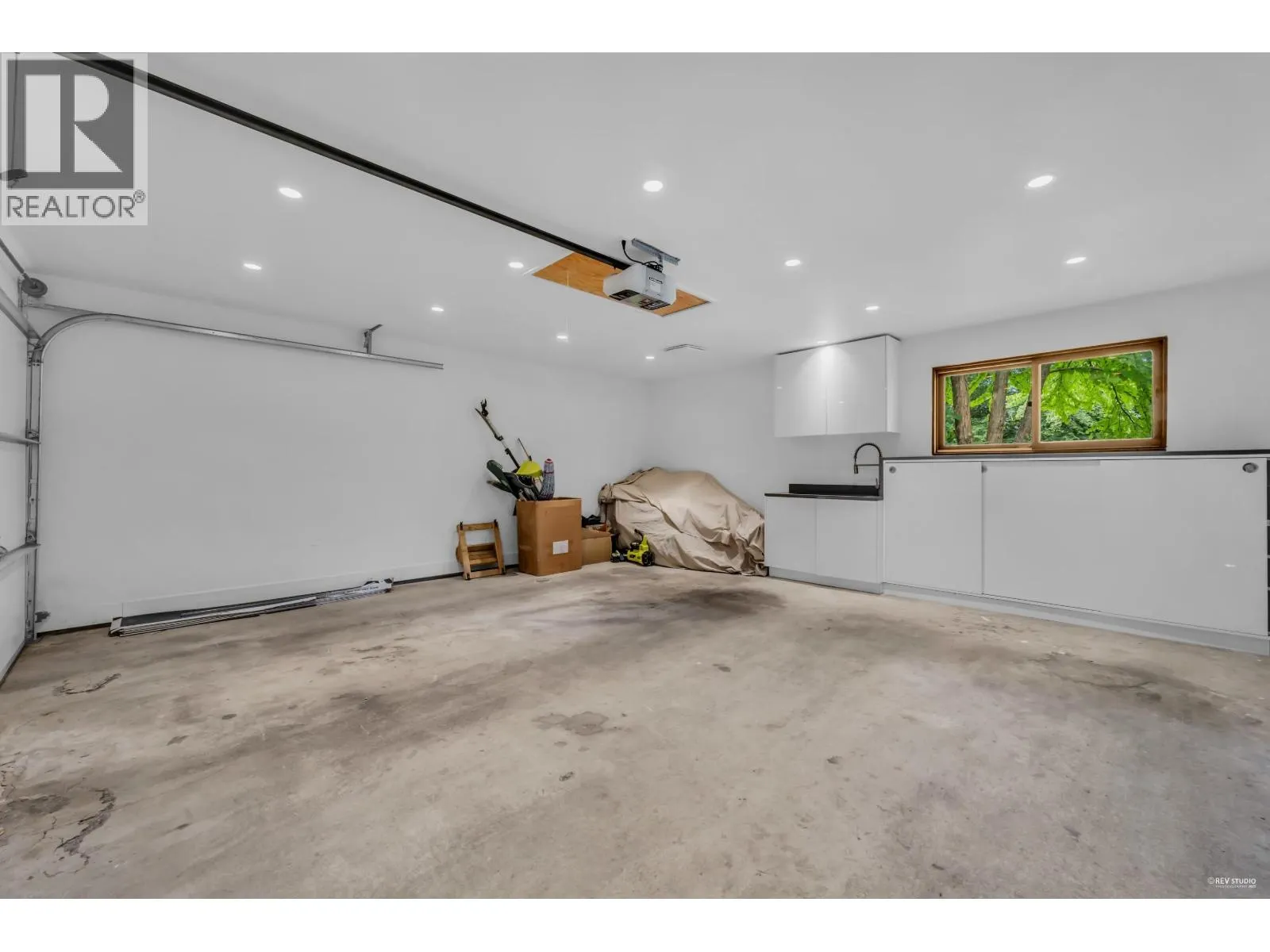 2901 ALLAN ROAD