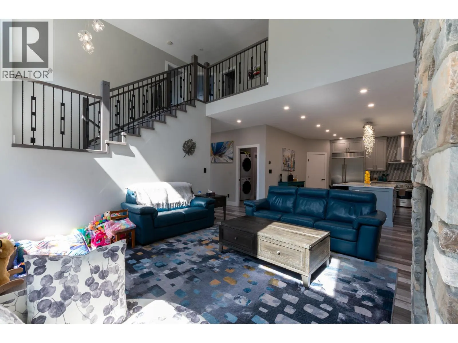 10044 PARK MEADOWS DRIVE