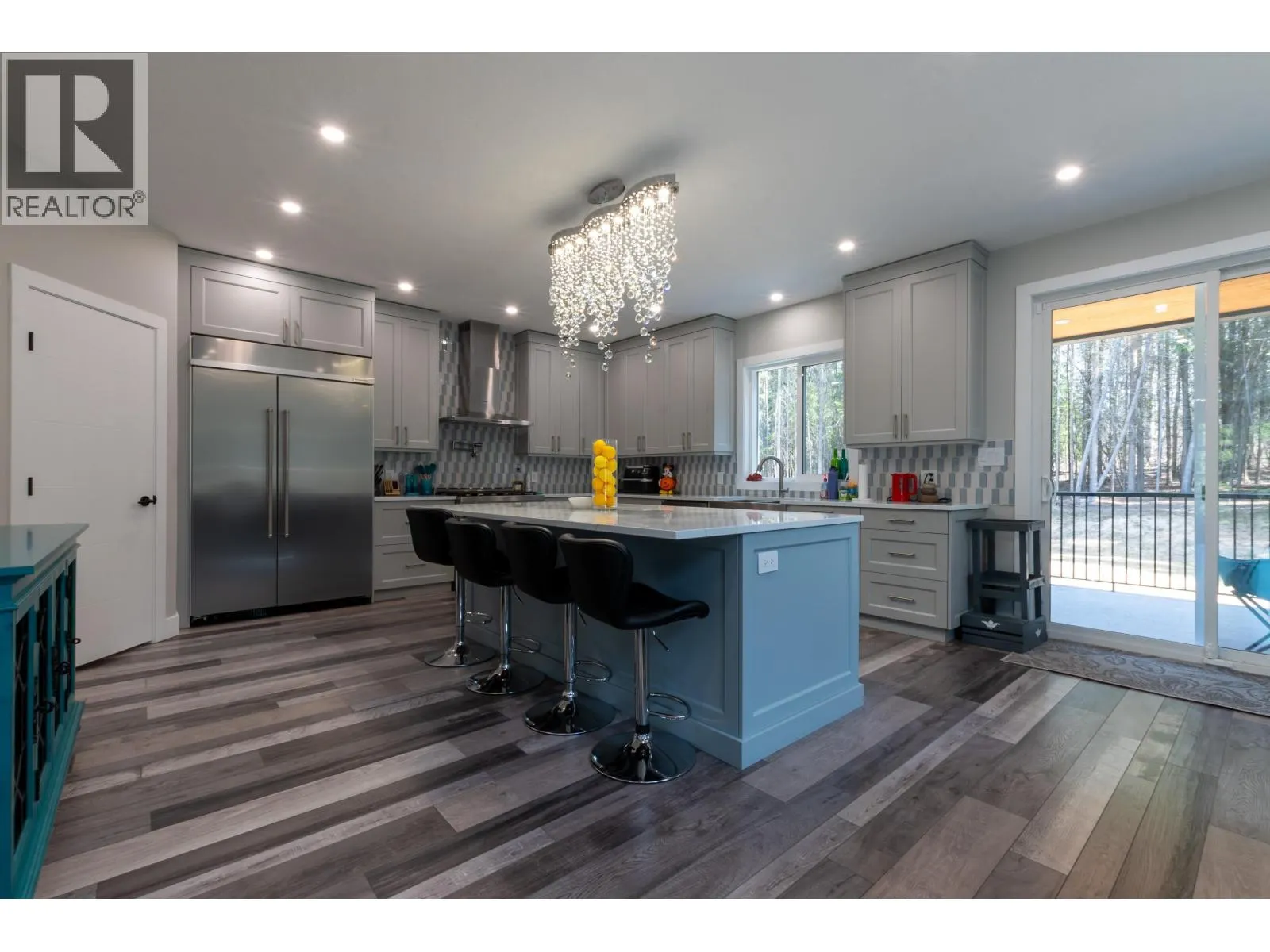 10044 PARK MEADOWS DRIVE