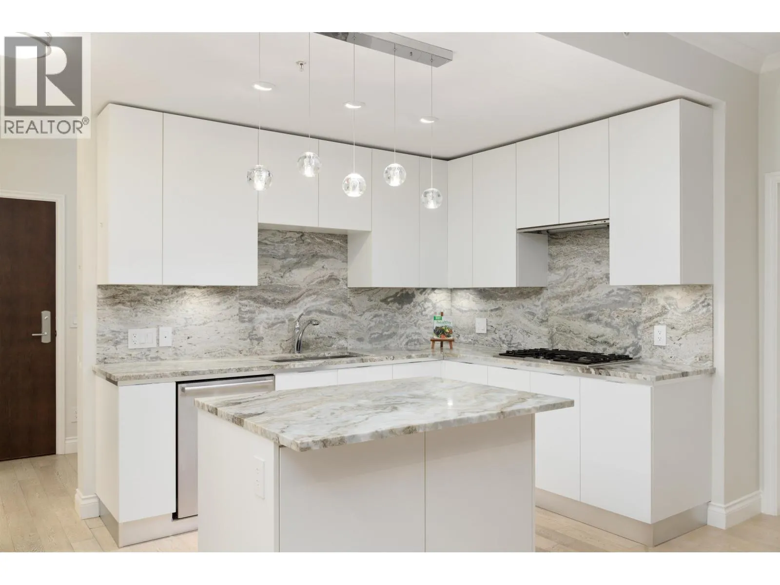 607 175 VICTORY SHIP WAY