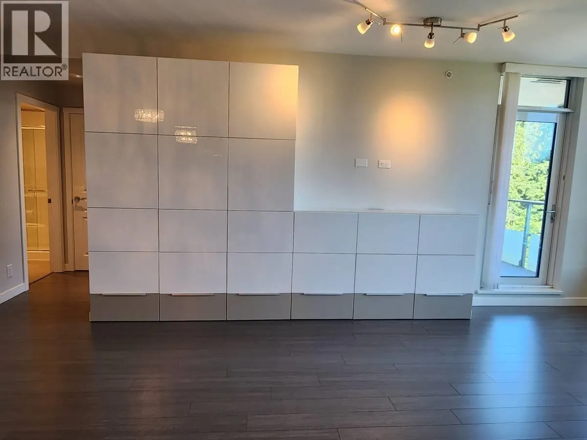 3093 WINDSOR GATE
