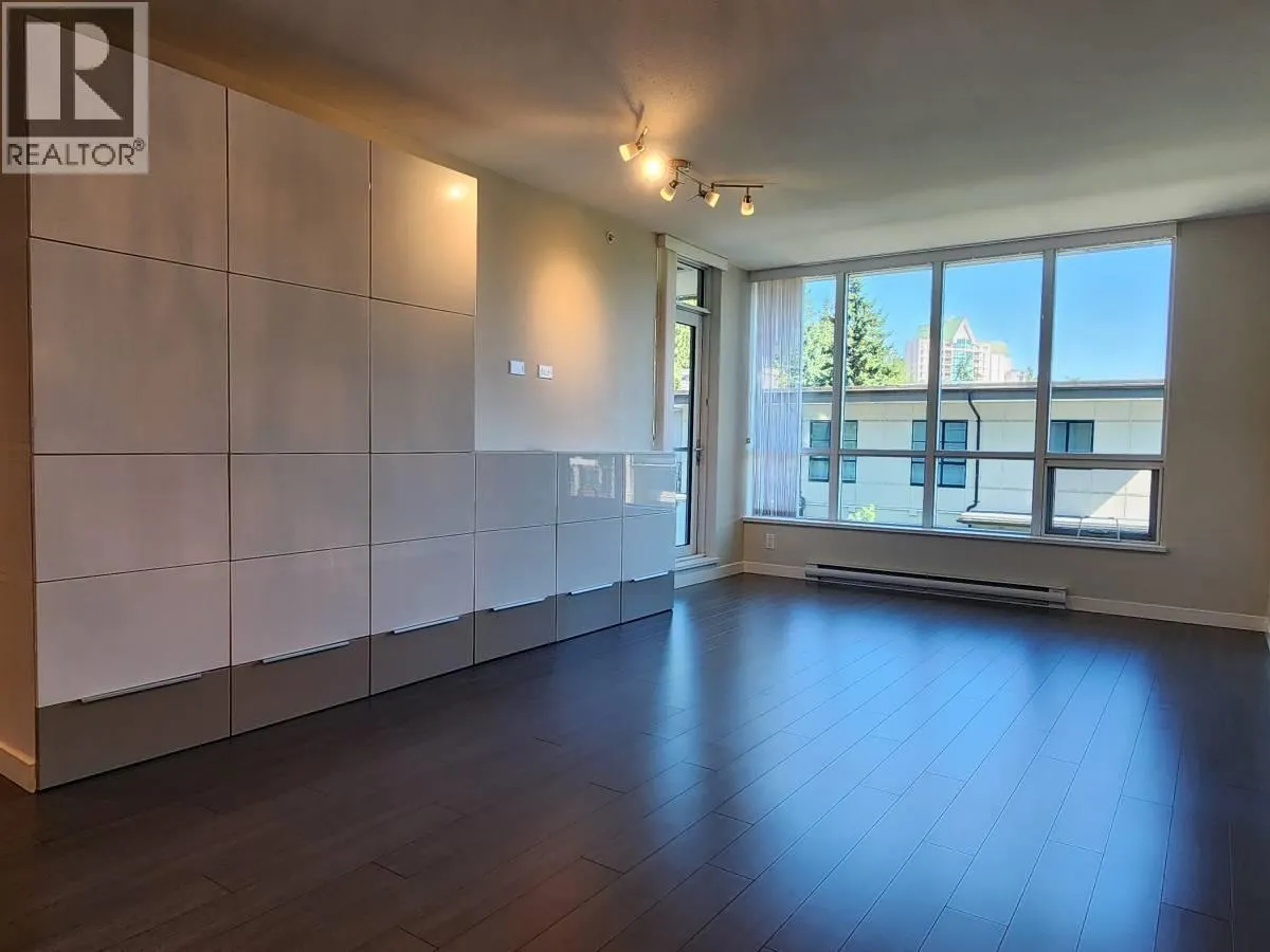 3093 WINDSOR GATE