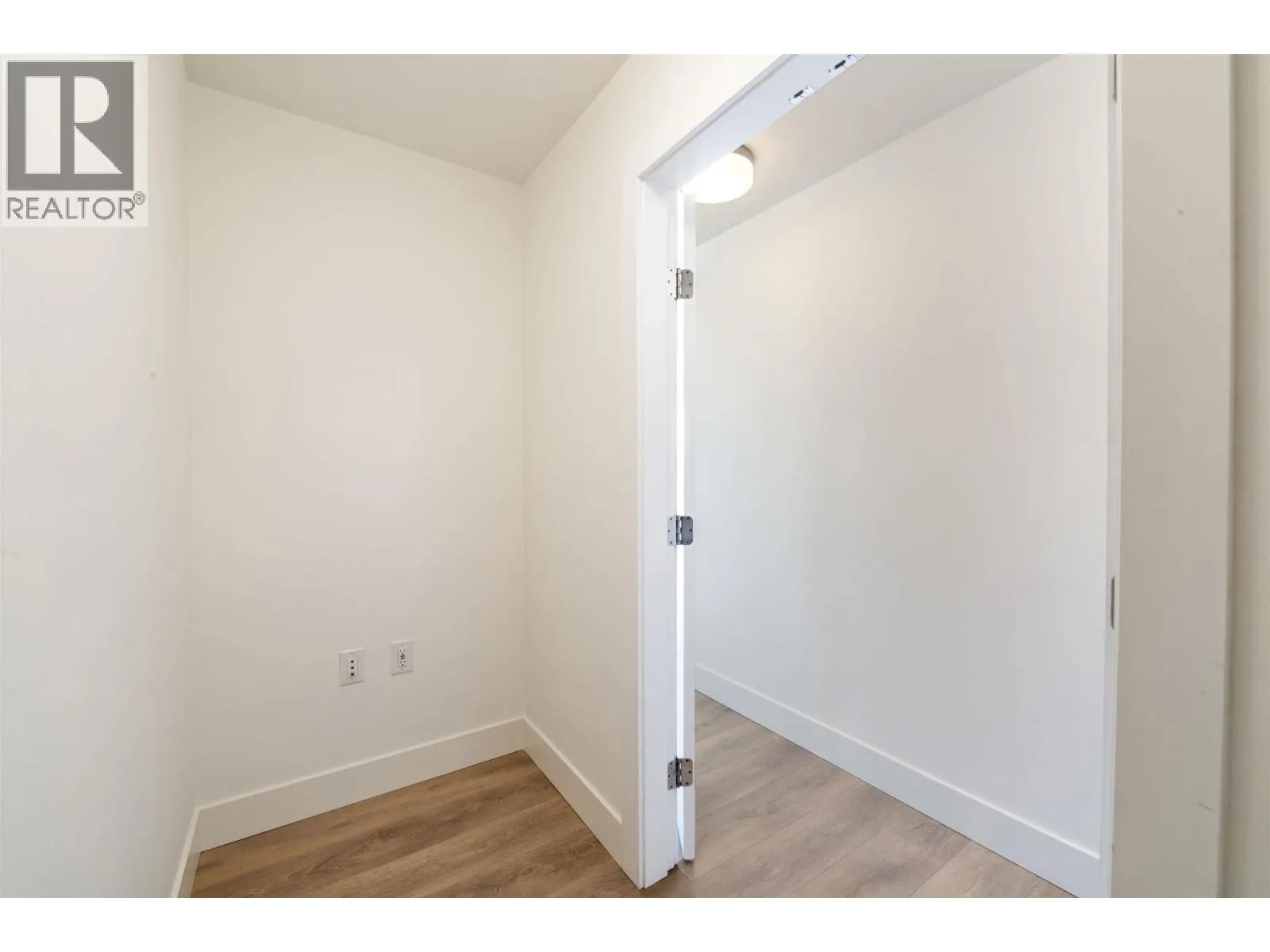 710 3488 SAWMILL CRESCENT