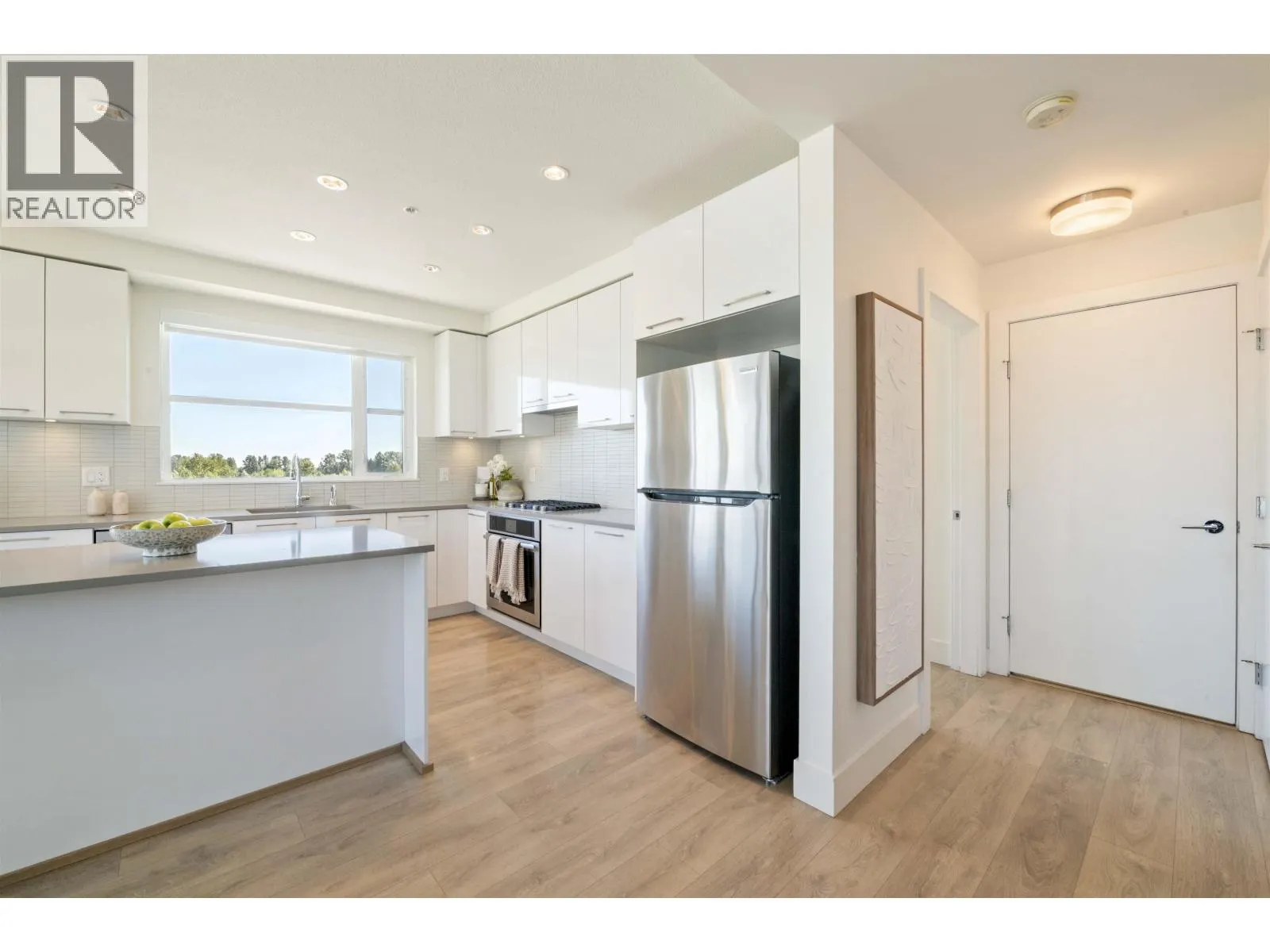 710 3488 SAWMILL CRESCENT