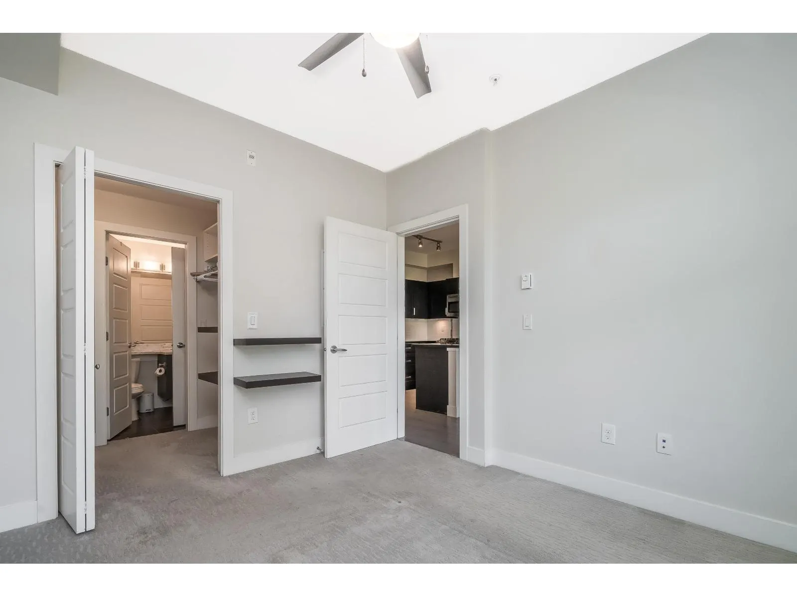 307 20062 FRASER HIGHWAY