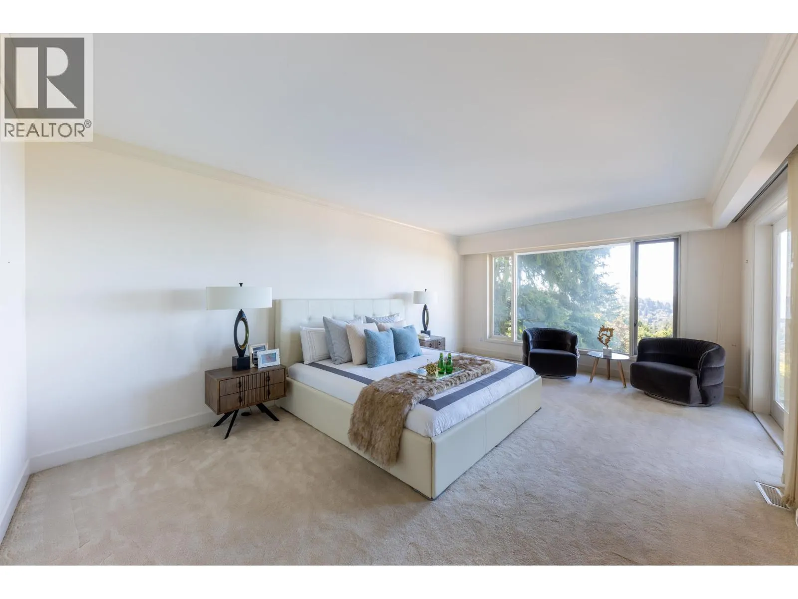 790 FAIRMILE ROAD