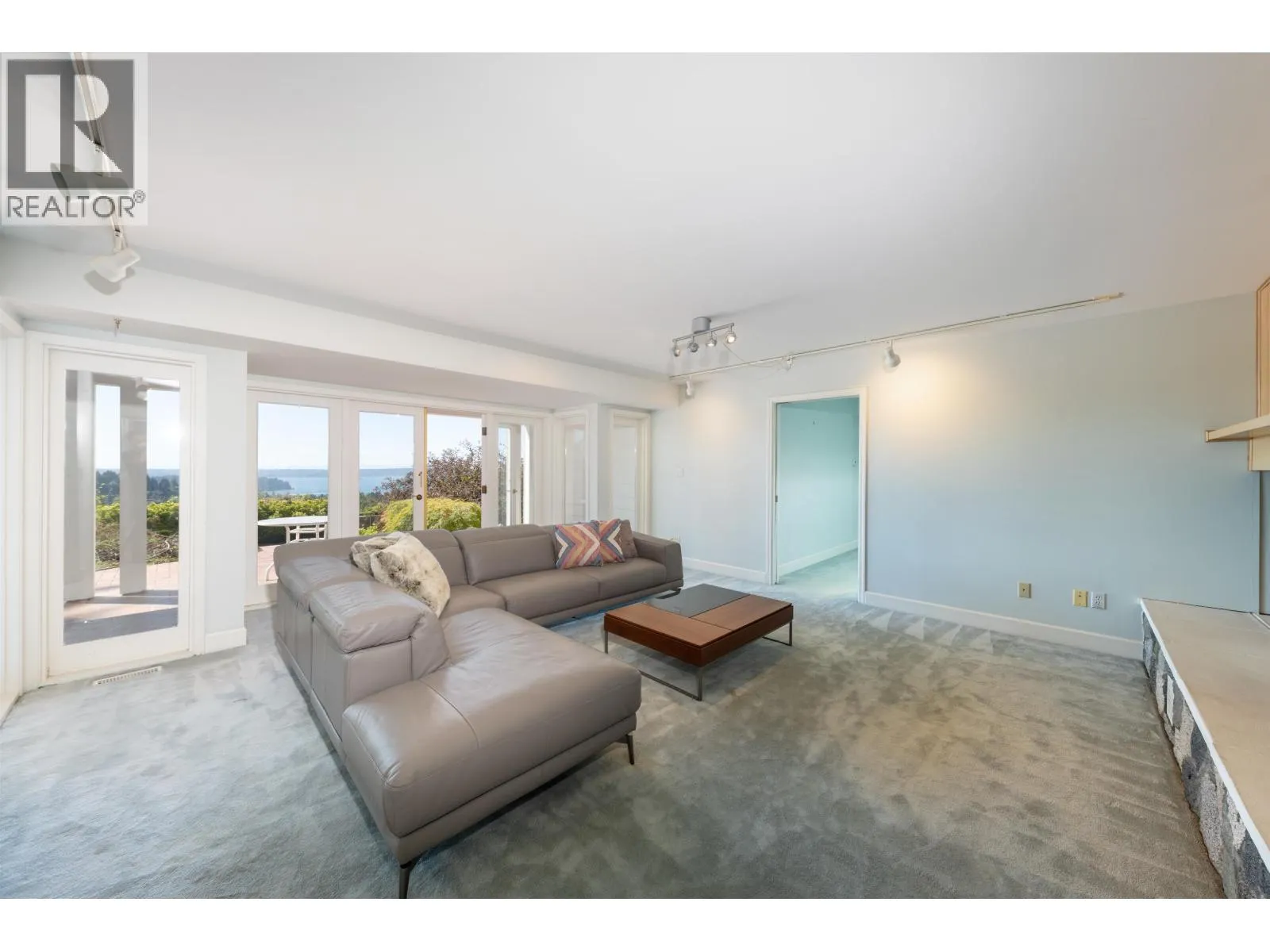 790 FAIRMILE ROAD