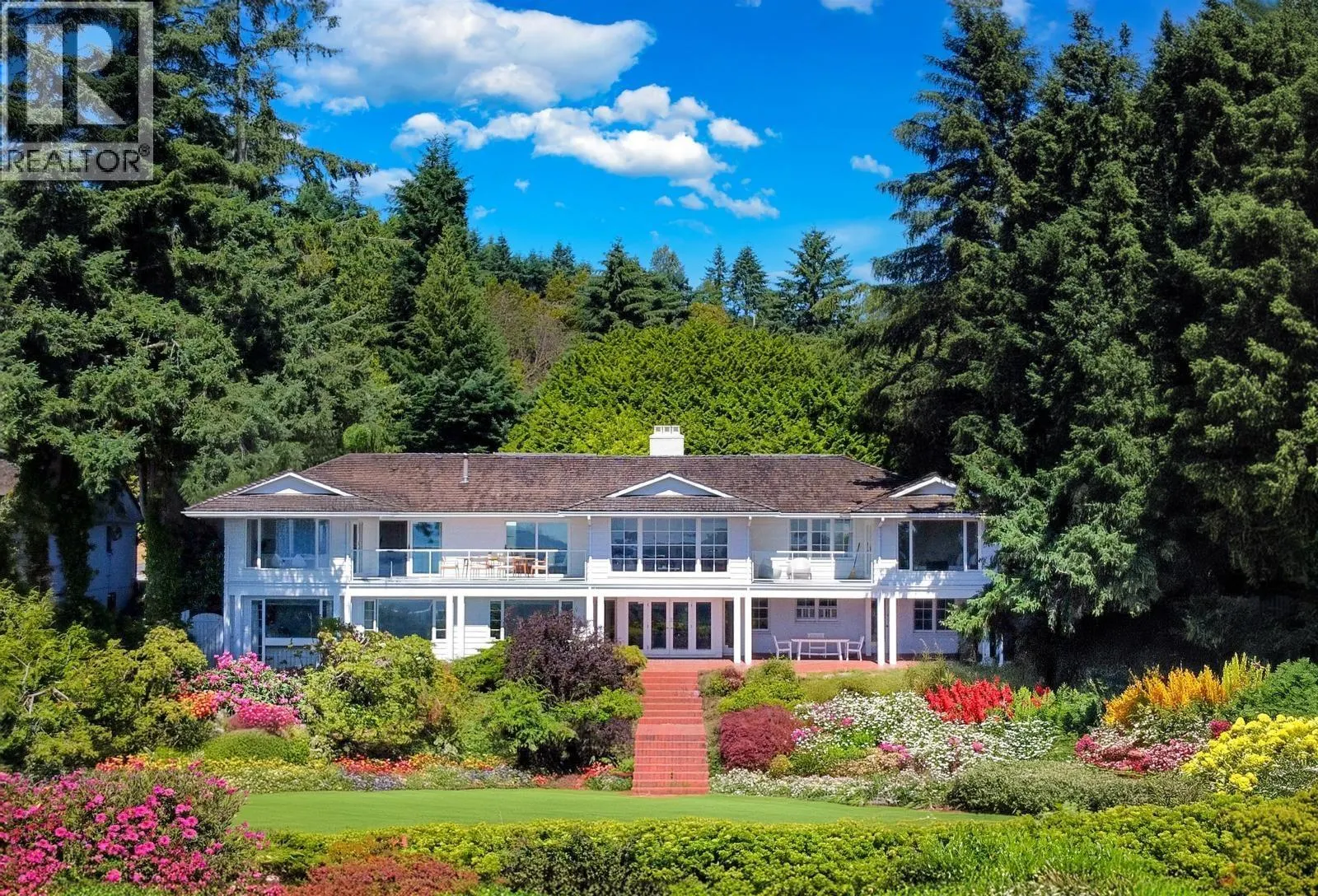 790 FAIRMILE ROAD