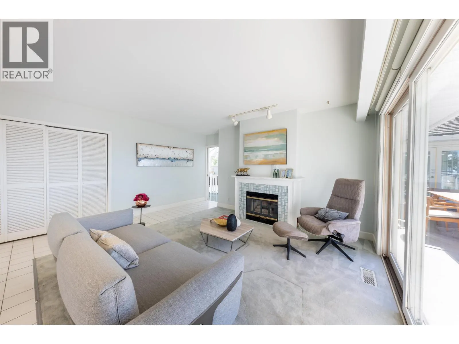 790 FAIRMILE ROAD