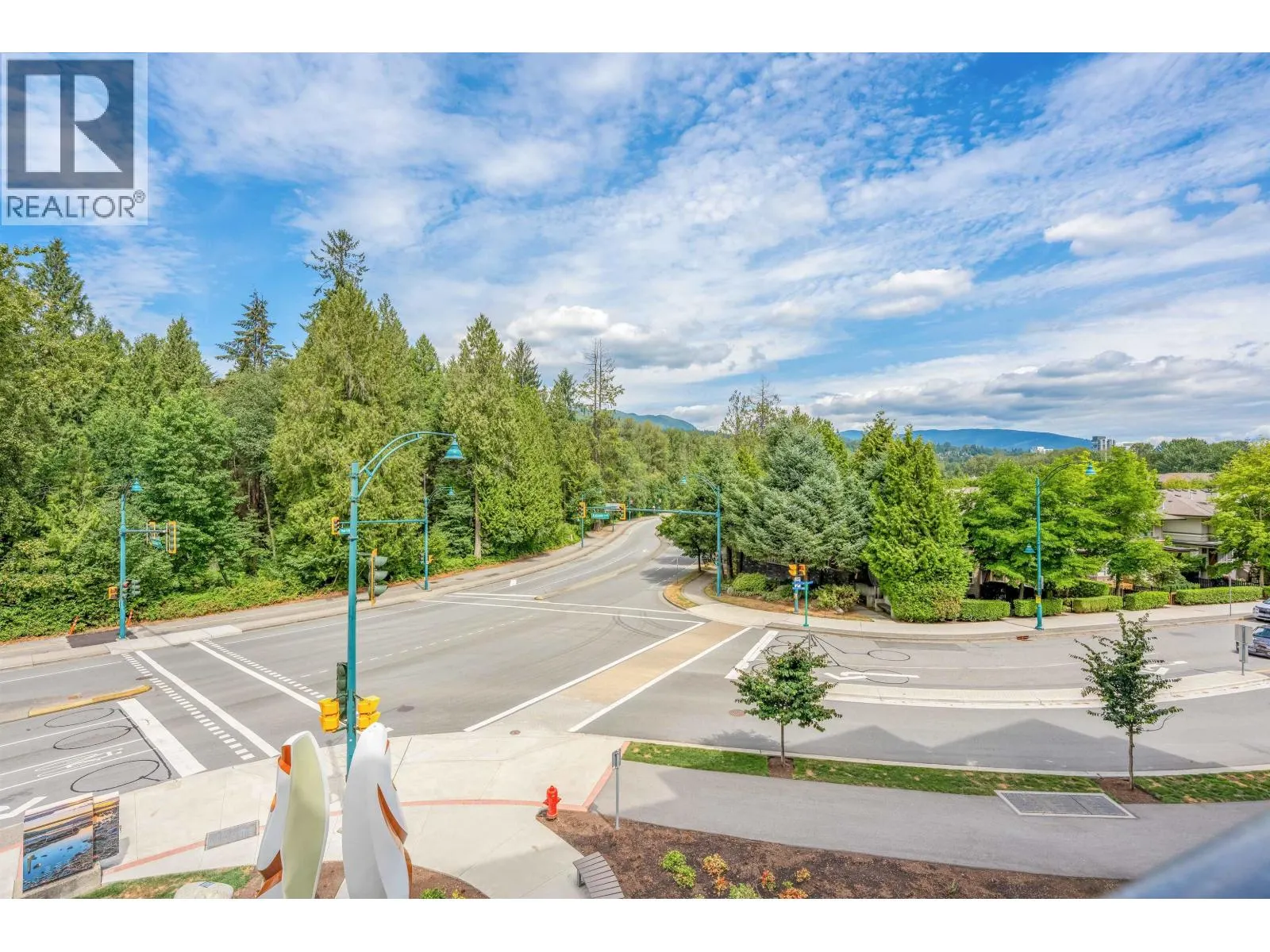 319 55 KLAHANIE DRIVE