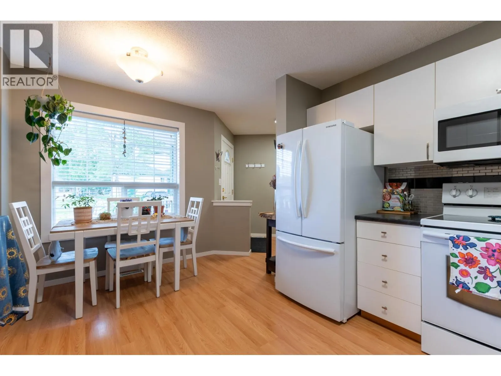 157 3233 MCGILL CRESCENT