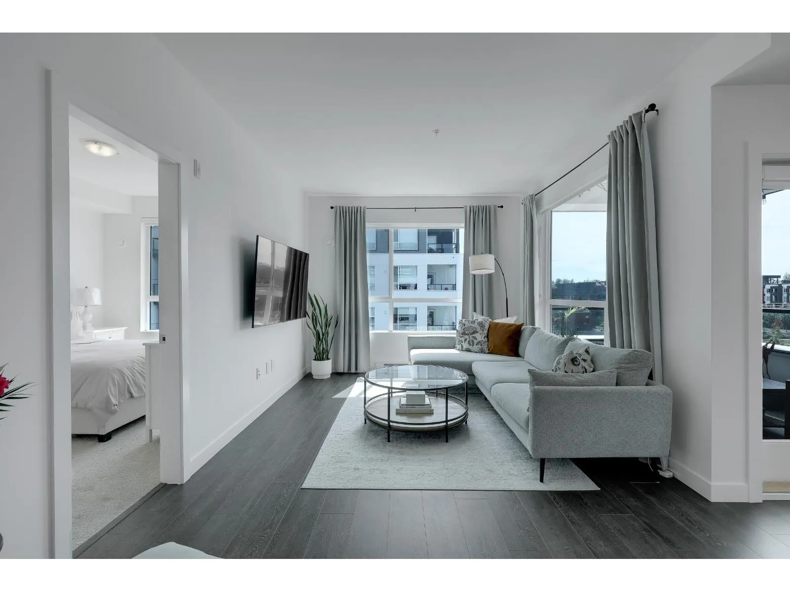 B508 20834 80 AVENUE