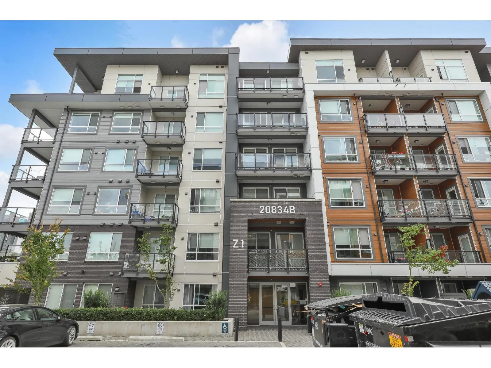 B508 20834 80 AVENUE