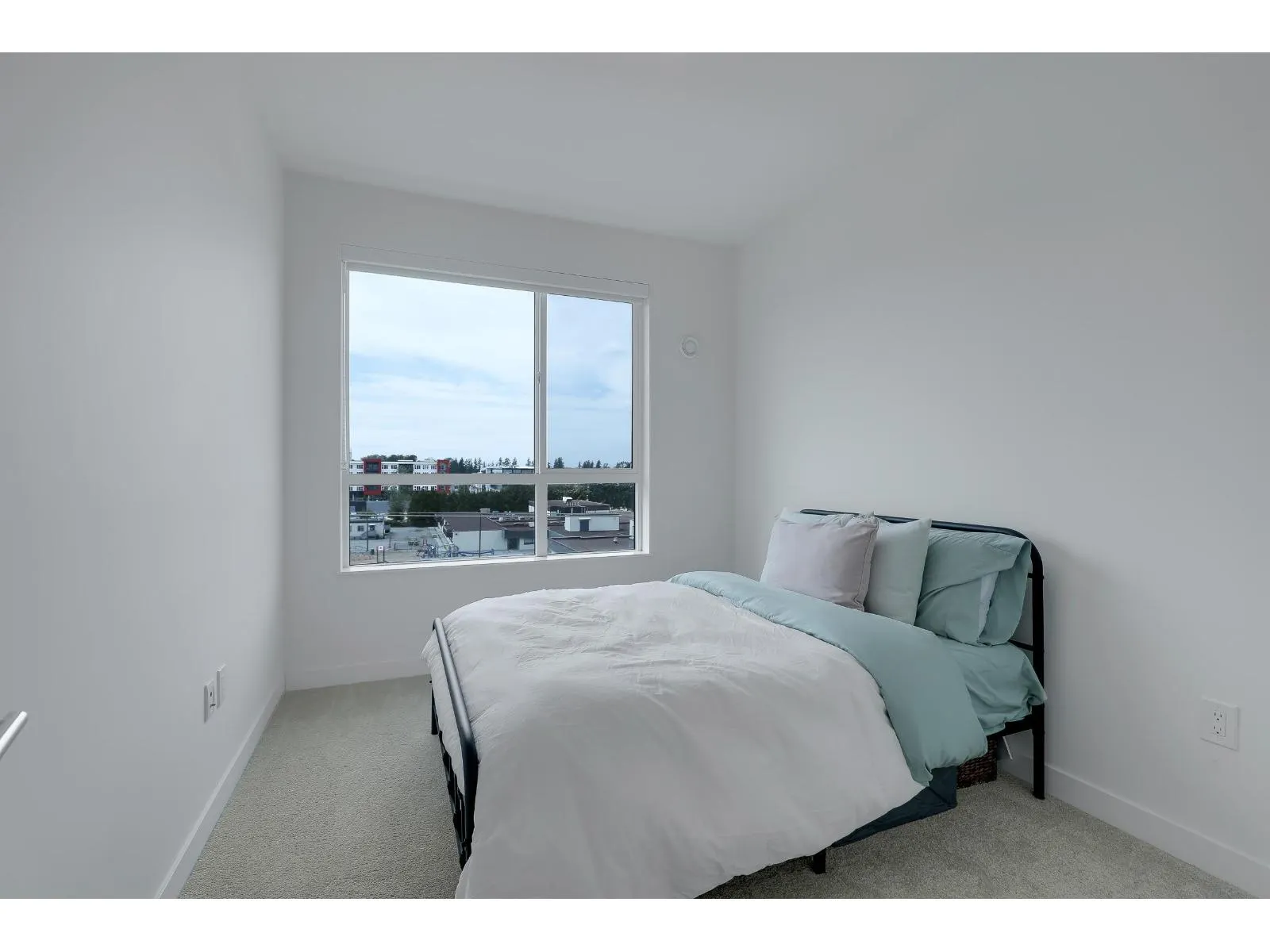 B508 20834 80 AVENUE