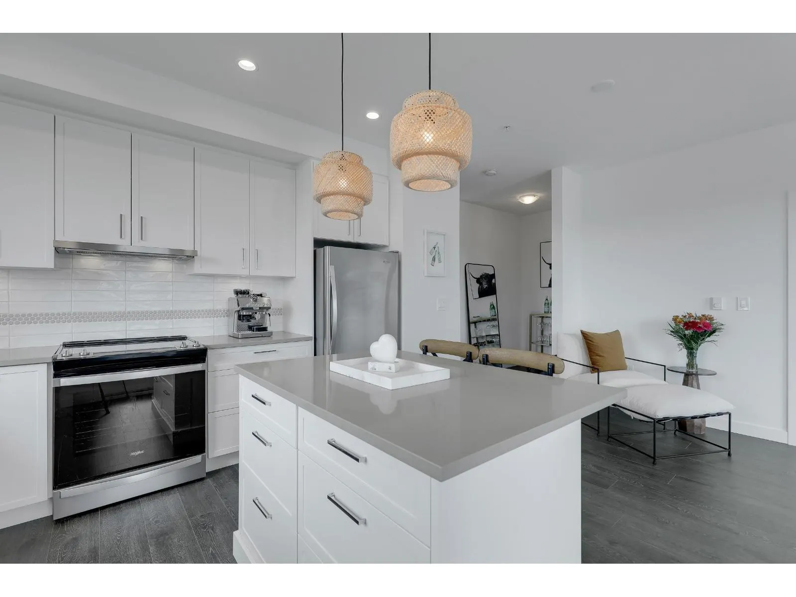 B508 20834 80 AVENUE