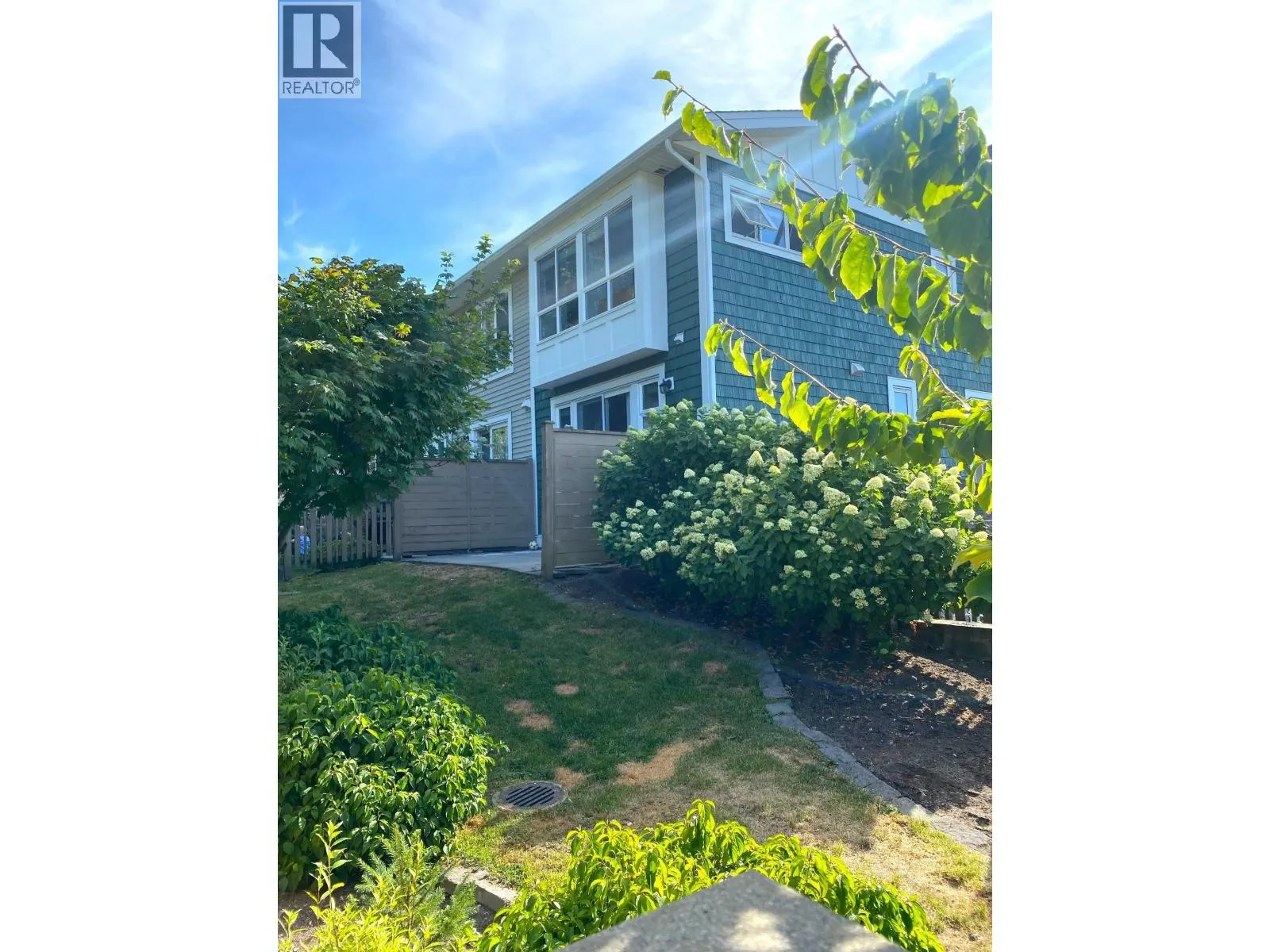 14 24108 104 AVENUE