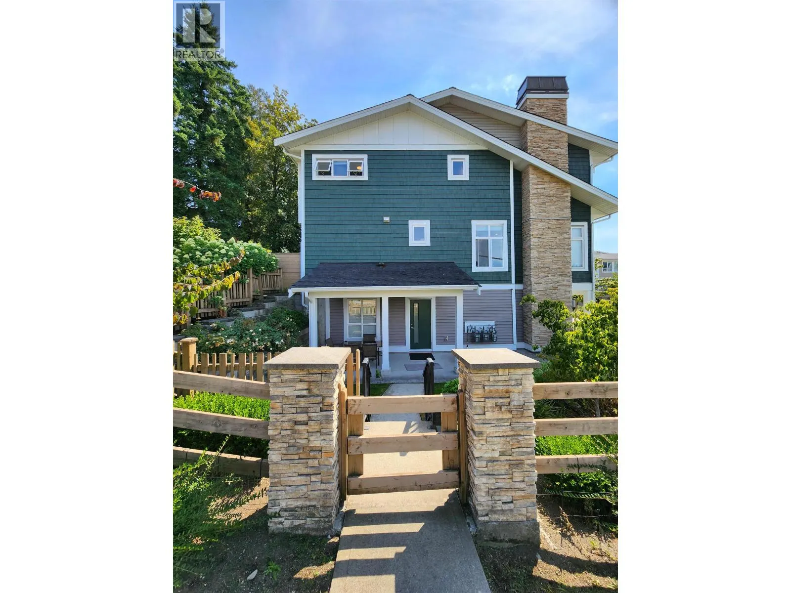 14 24108 104 AVENUE