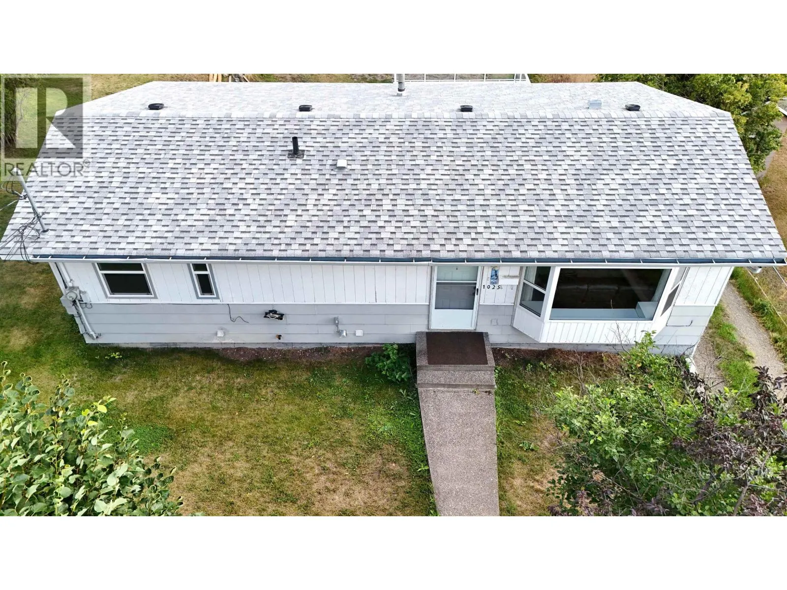 1025 CURTIS PLACE