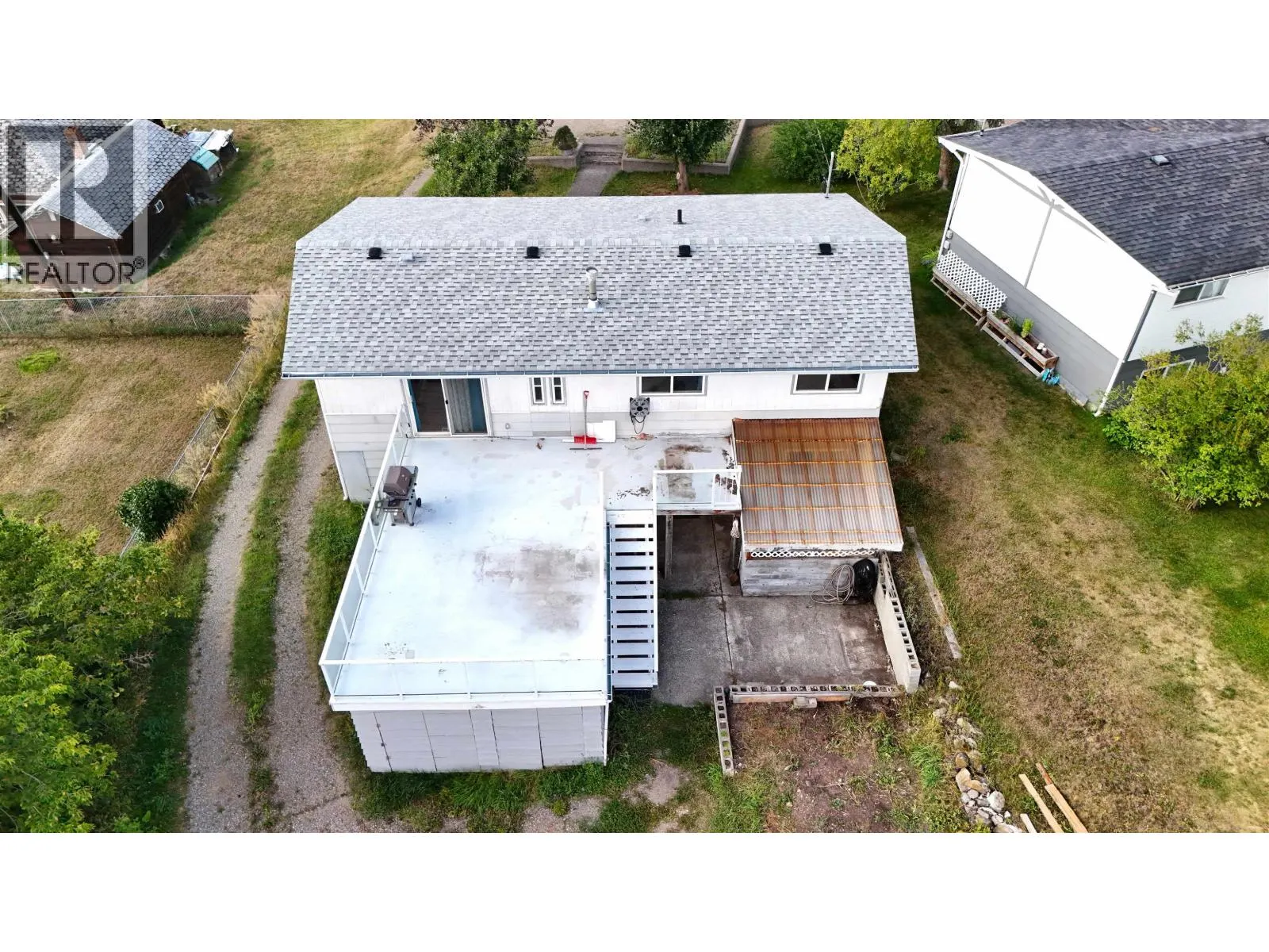 1025 CURTIS PLACE