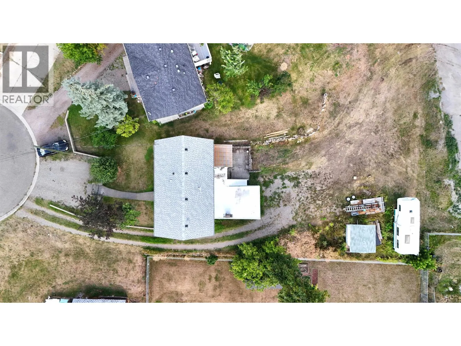 1025 CURTIS PLACE