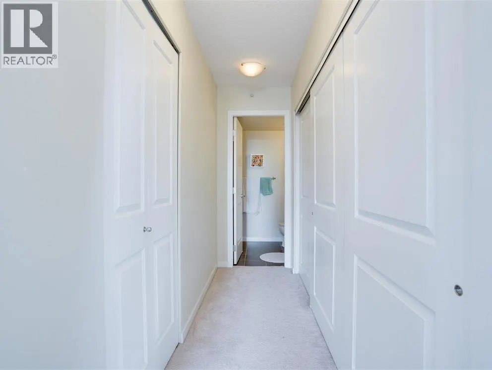 504 814 ROYAL AVENUE