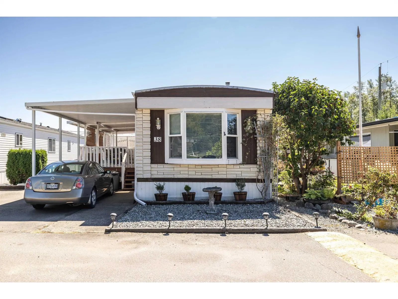 38 4426 232 STREET