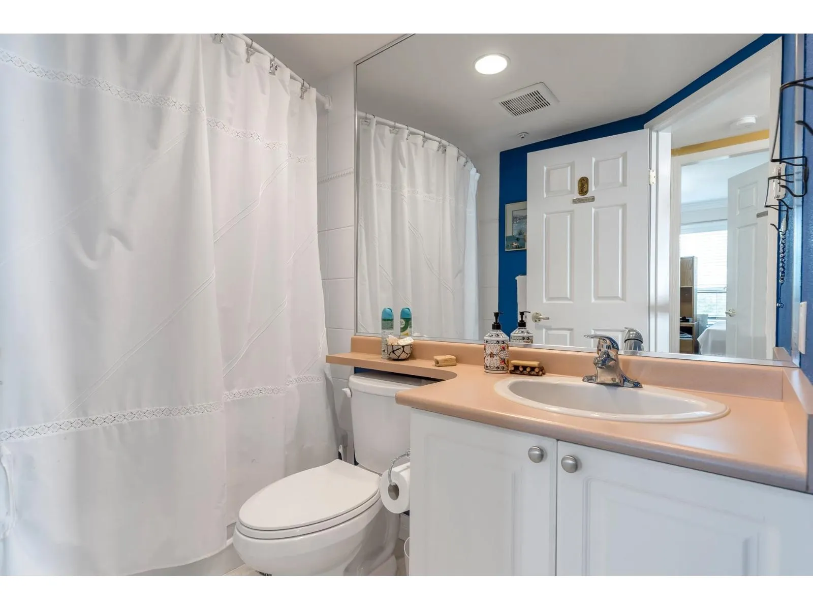 409 1575 BEST STREET
