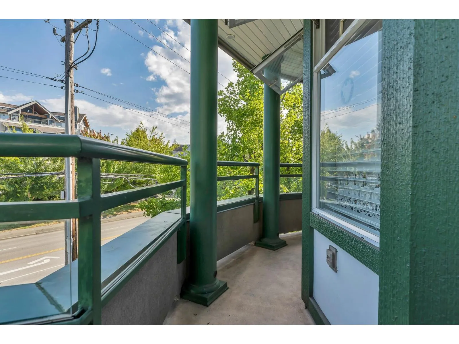 409 1575 BEST STREET