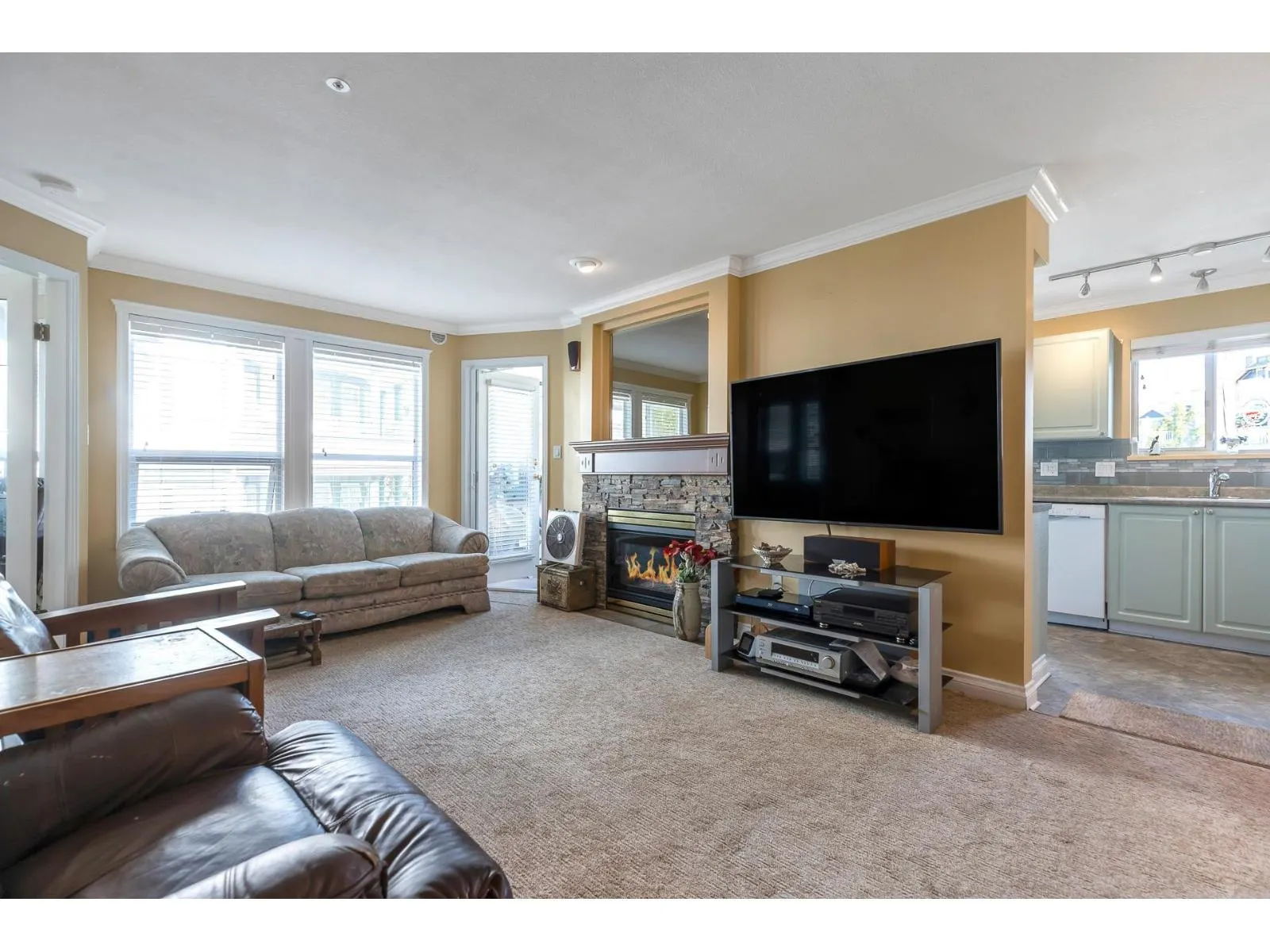409 1575 BEST STREET