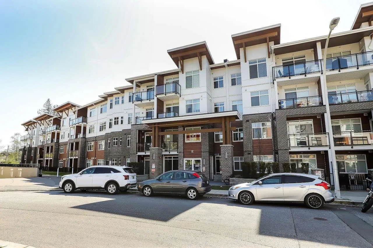 409 5415 BRYDON CRESCENT