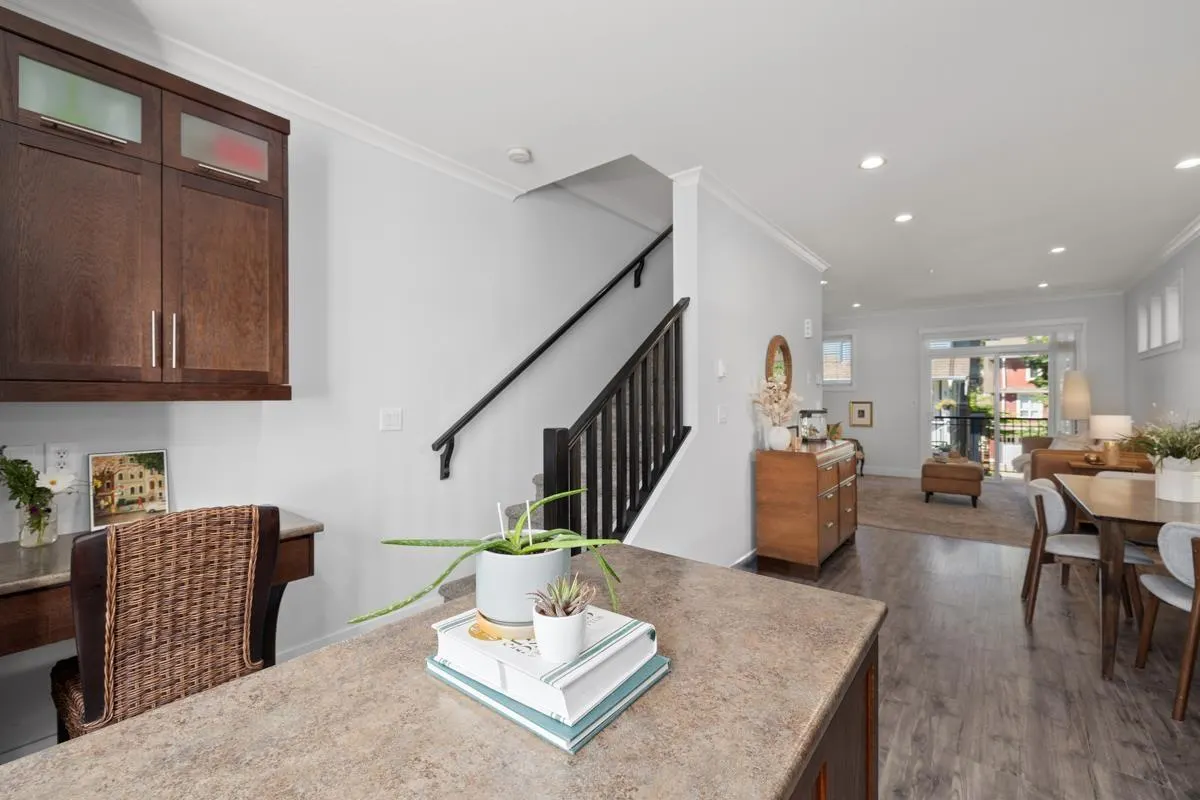 20 5805 SAPPERS WAY|Garrison Crossing