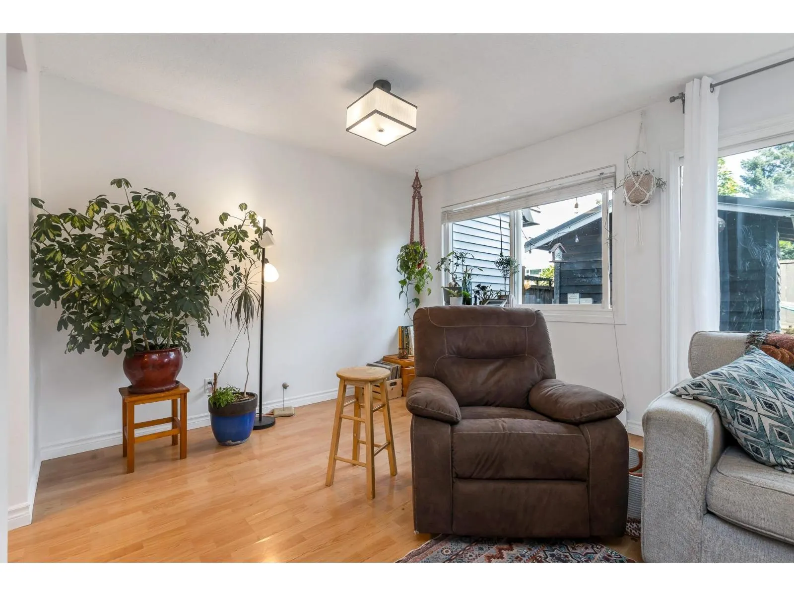 59 46689 FIRST AVENUE|Chilliwack Proper East