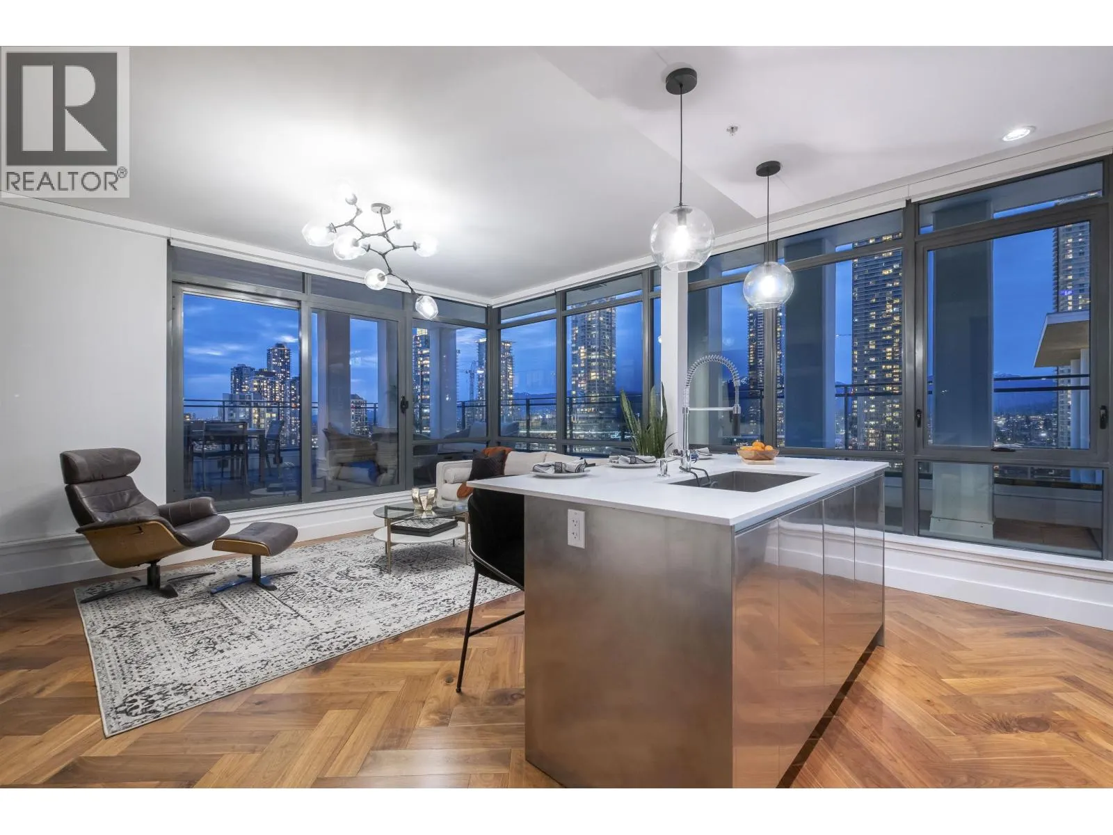 2703 2378 ALPHA AVENUE