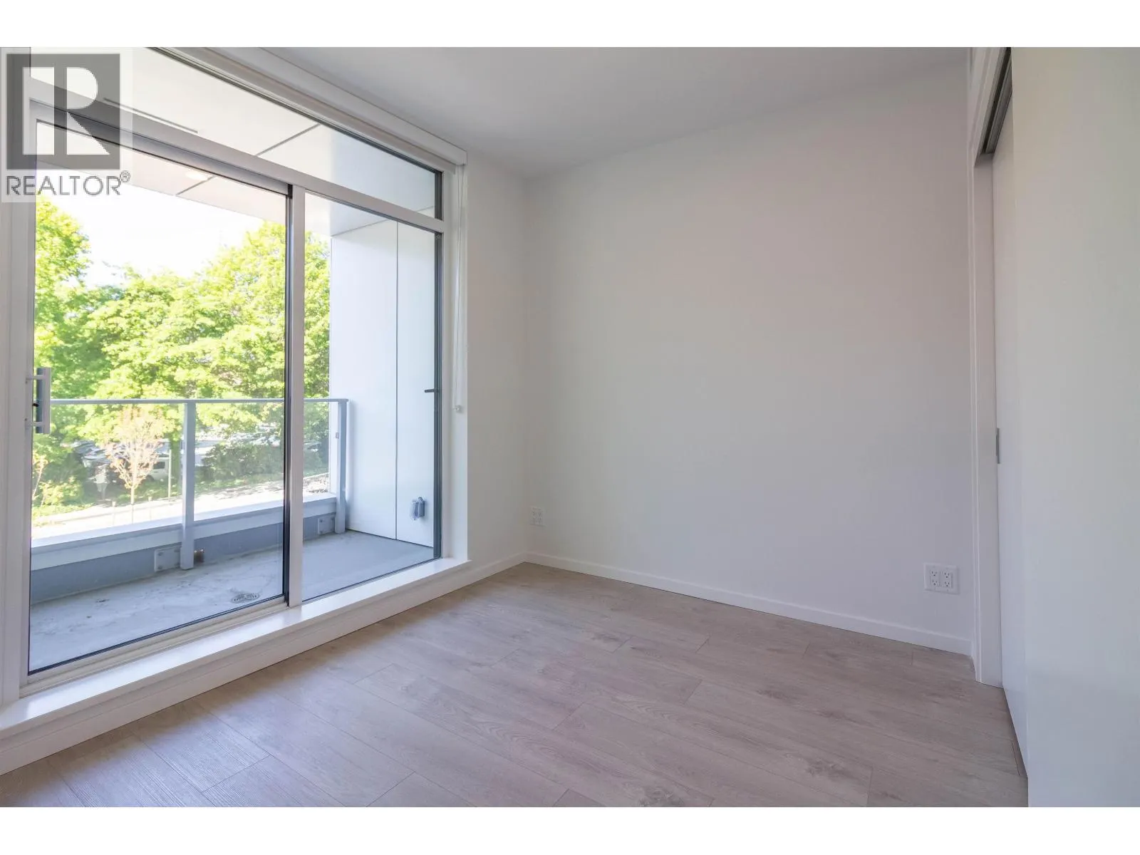 2 6788 MINORU BOULEVARD