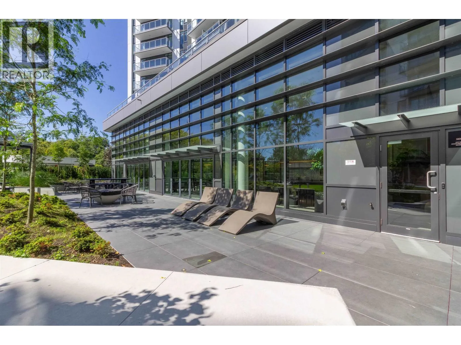 2 6788 MINORU BOULEVARD