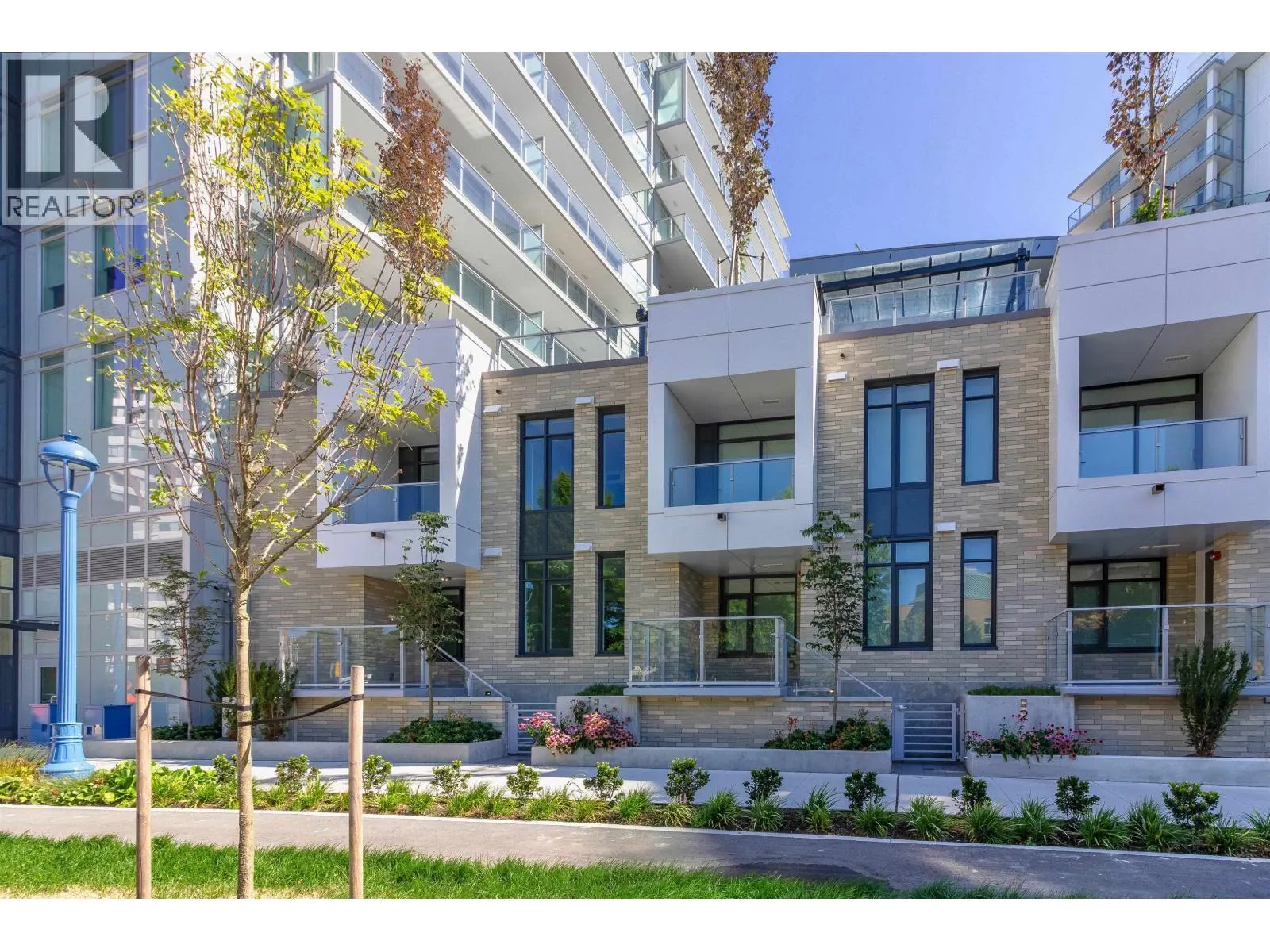 2 6788 MINORU BOULEVARD