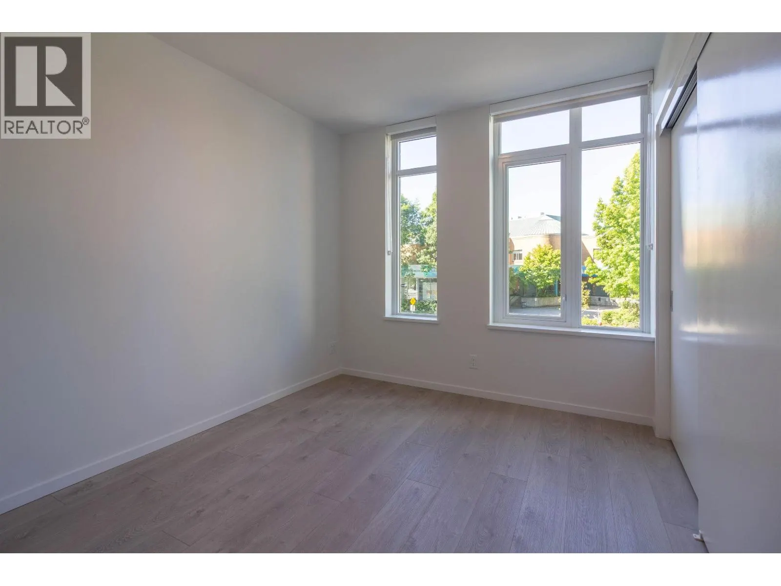 2 6788 MINORU BOULEVARD