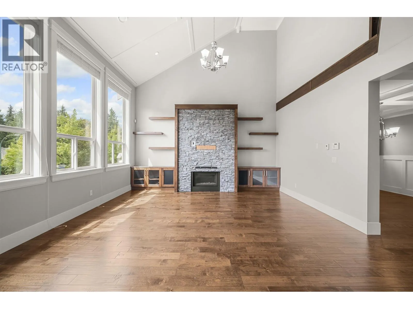 3344 PALISADE PLACE