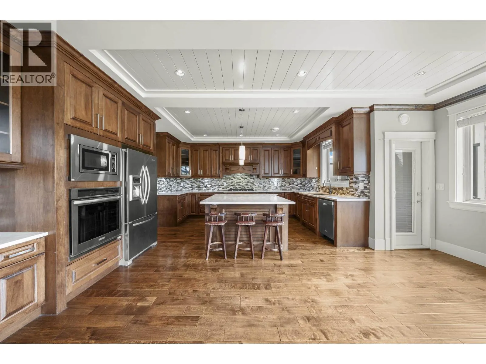 3344 PALISADE PLACE