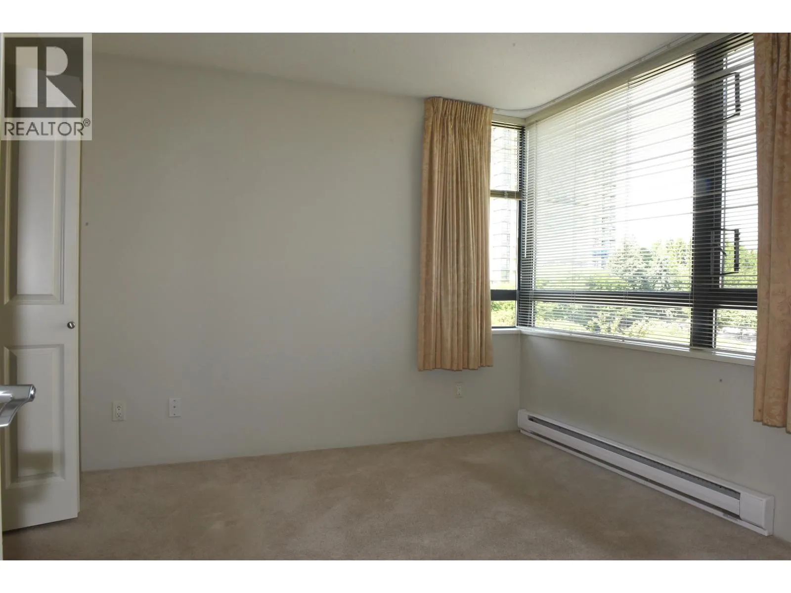512 3588 CROWLEY DRIVE