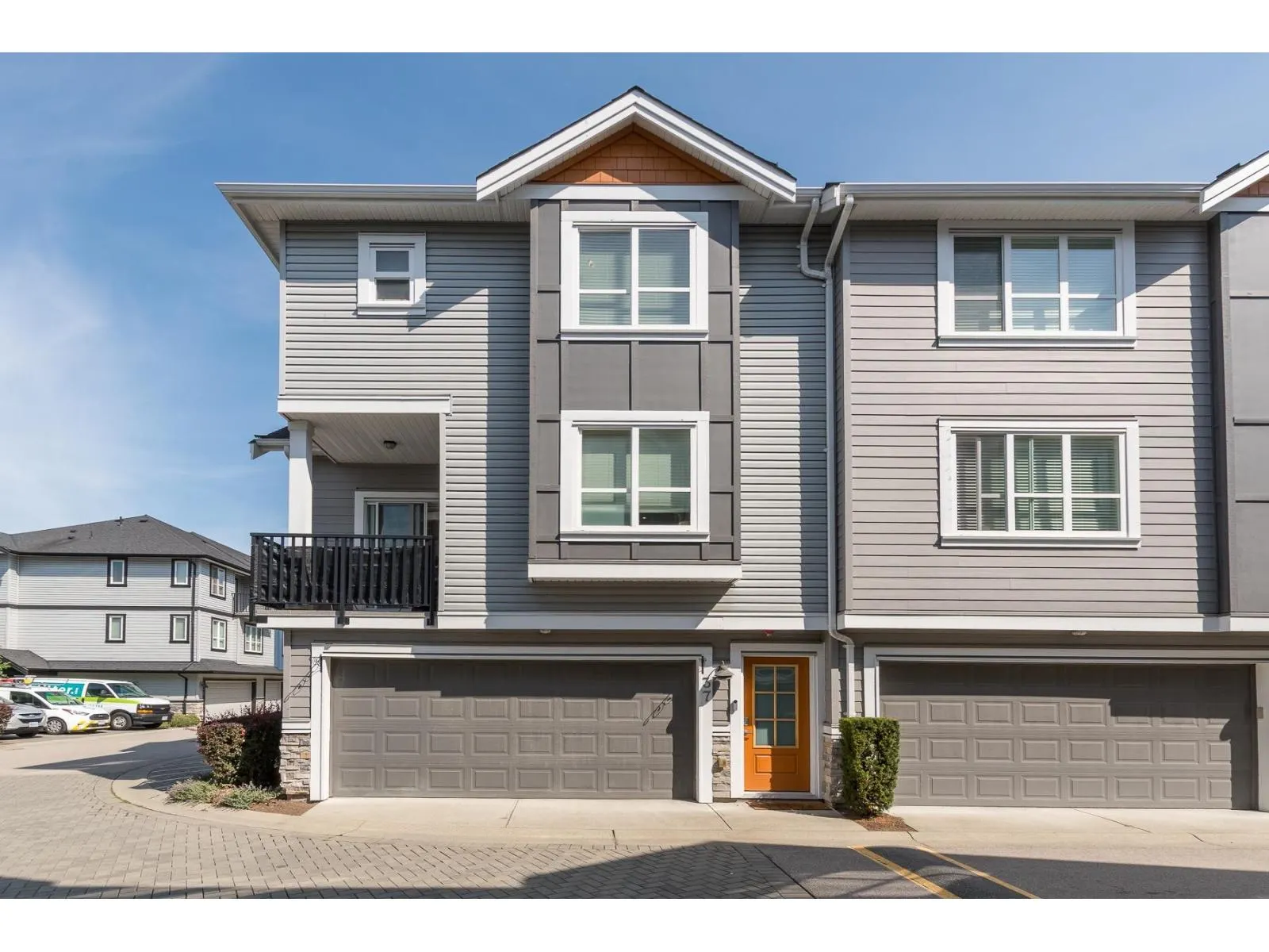 37 20856 76 AVENUE