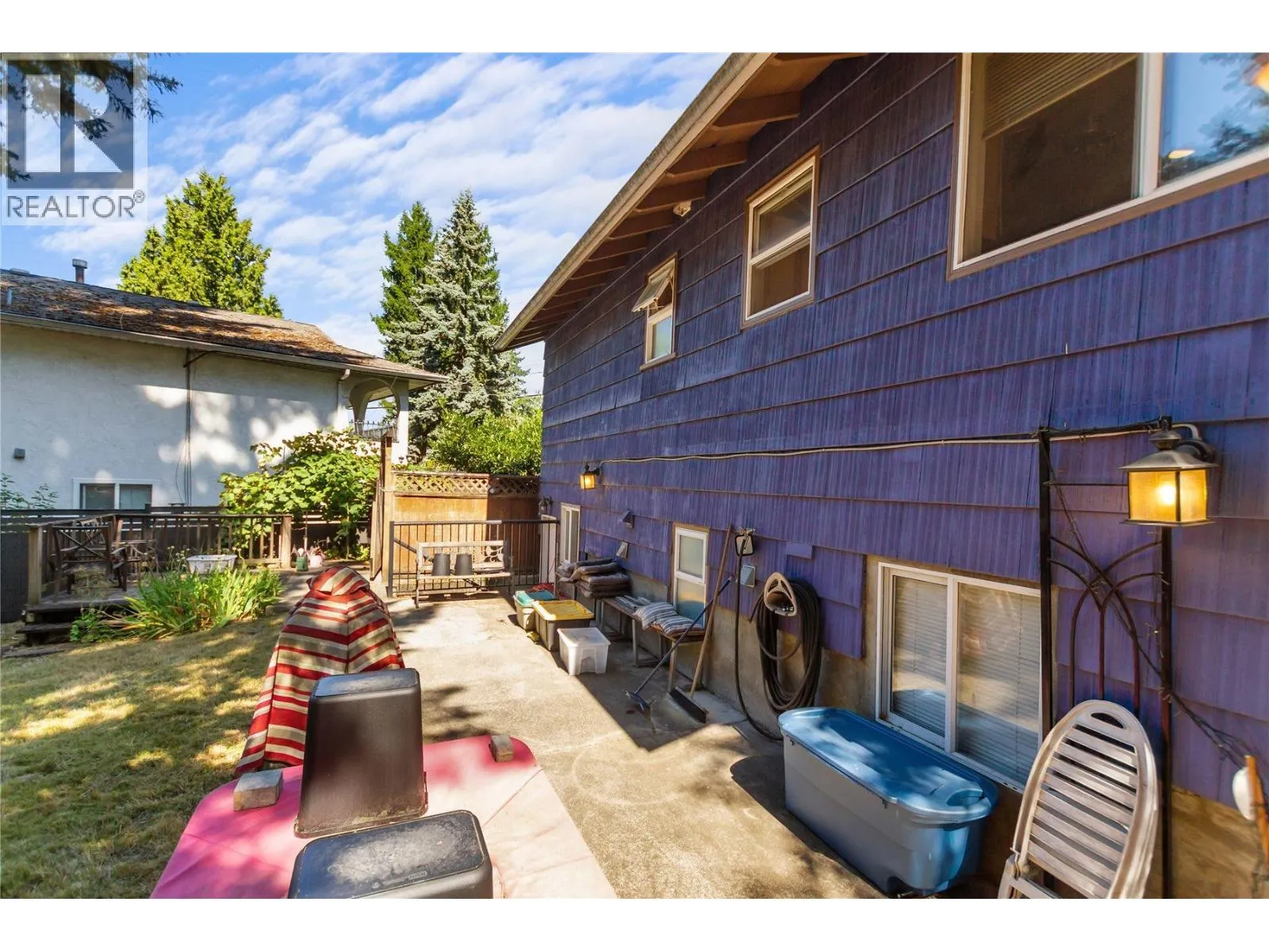 2058 HILLSIDE AVENUE