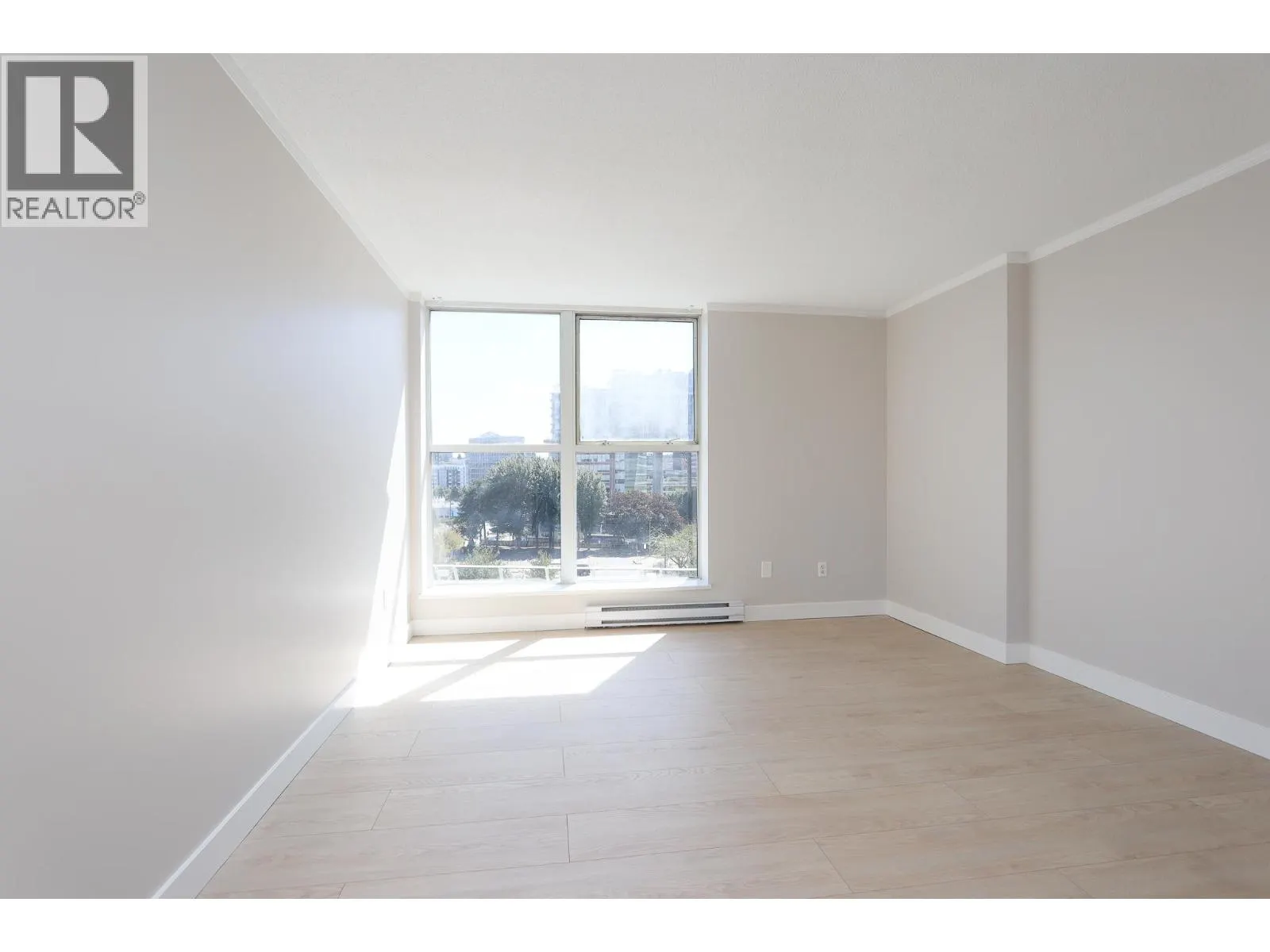 605 1255 MAIN STREET
