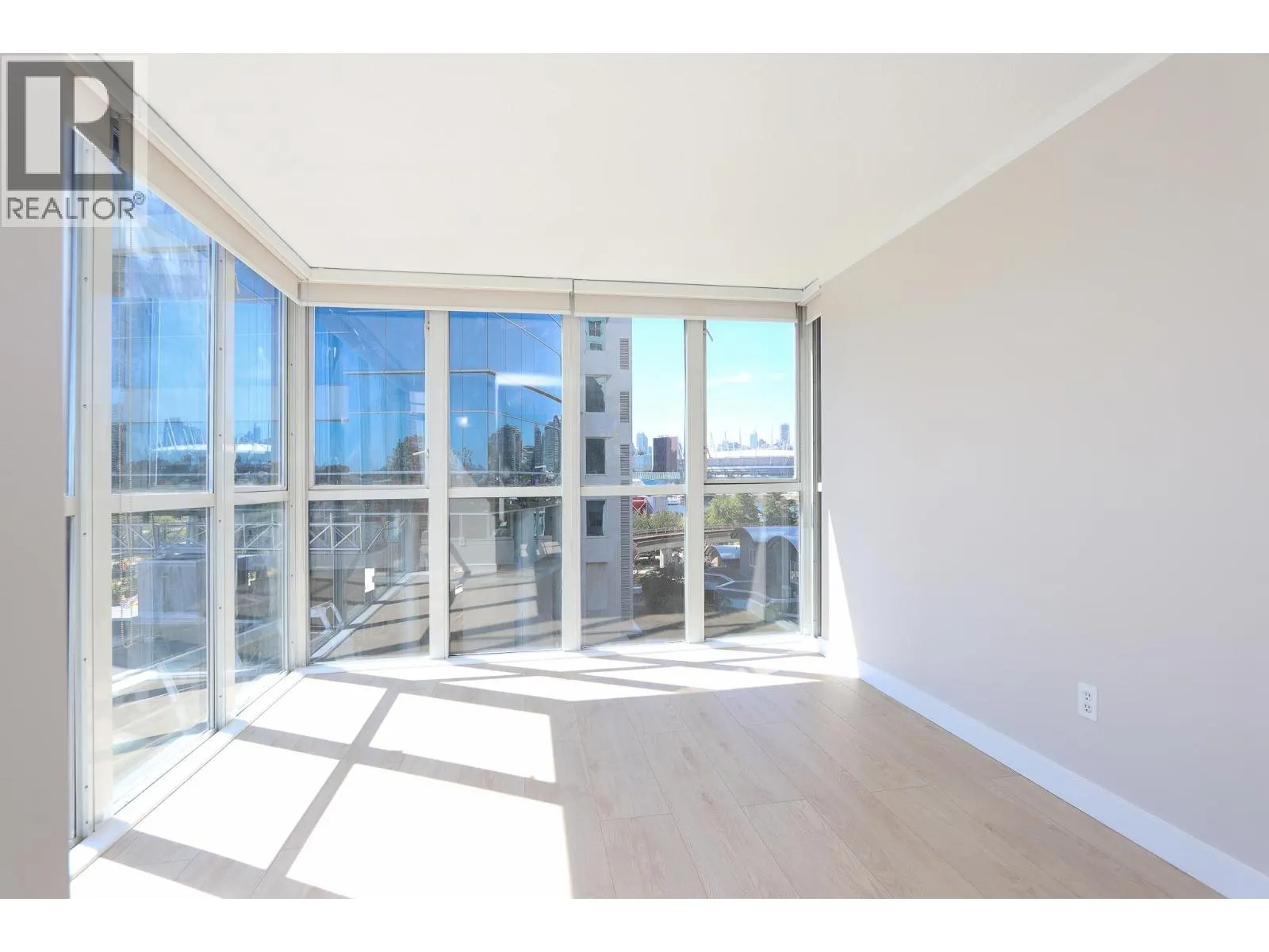 605 1255 MAIN STREET