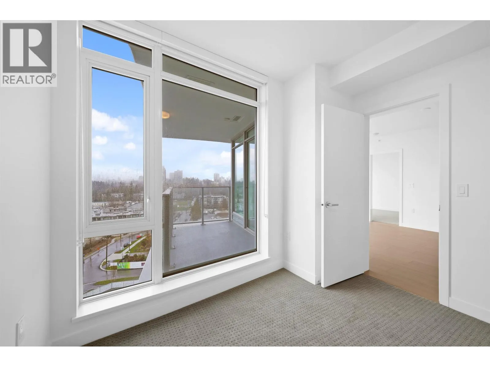 1601 7683 PARK CRESCENT
