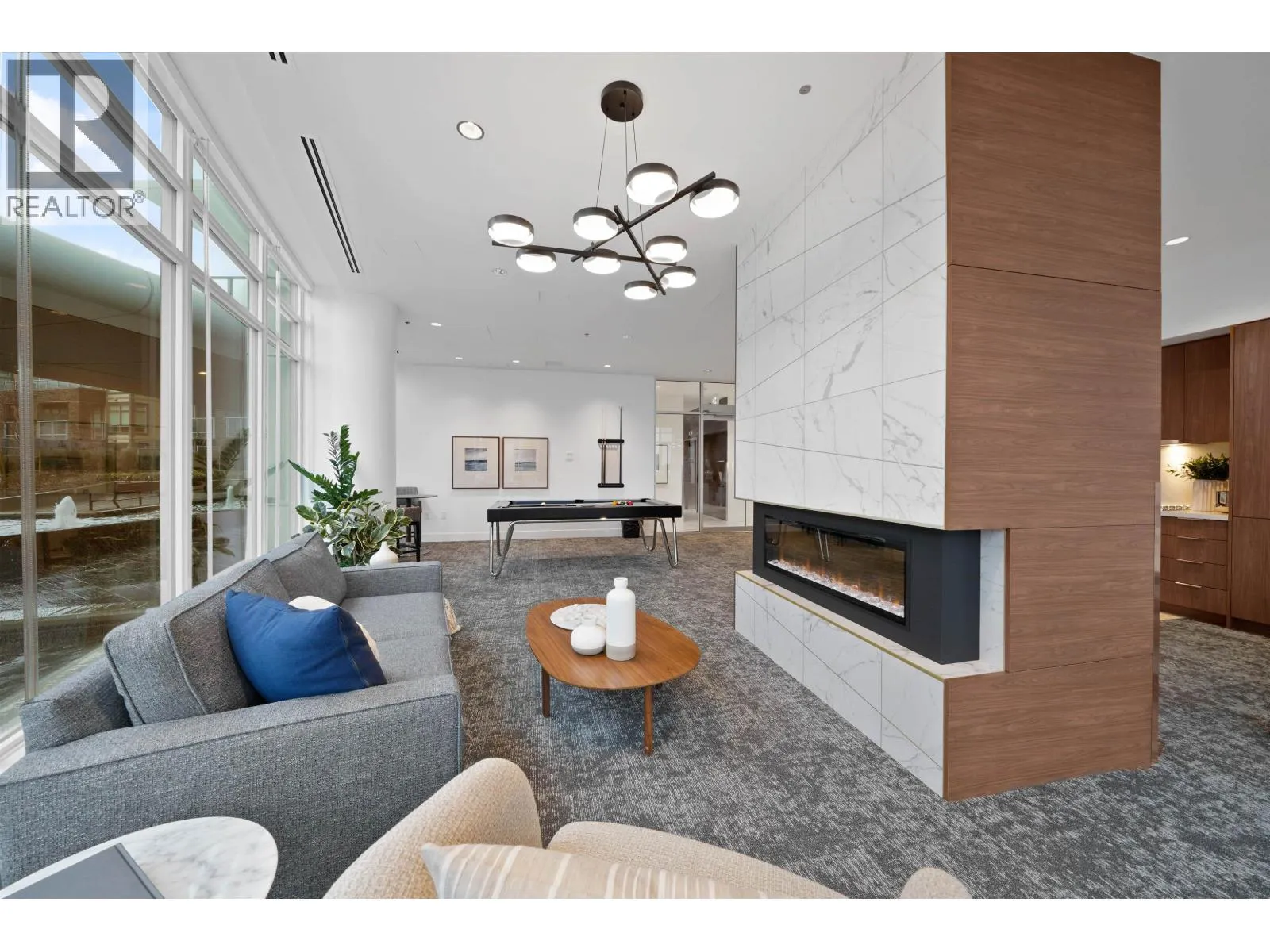 1601 7683 PARK CRESCENT