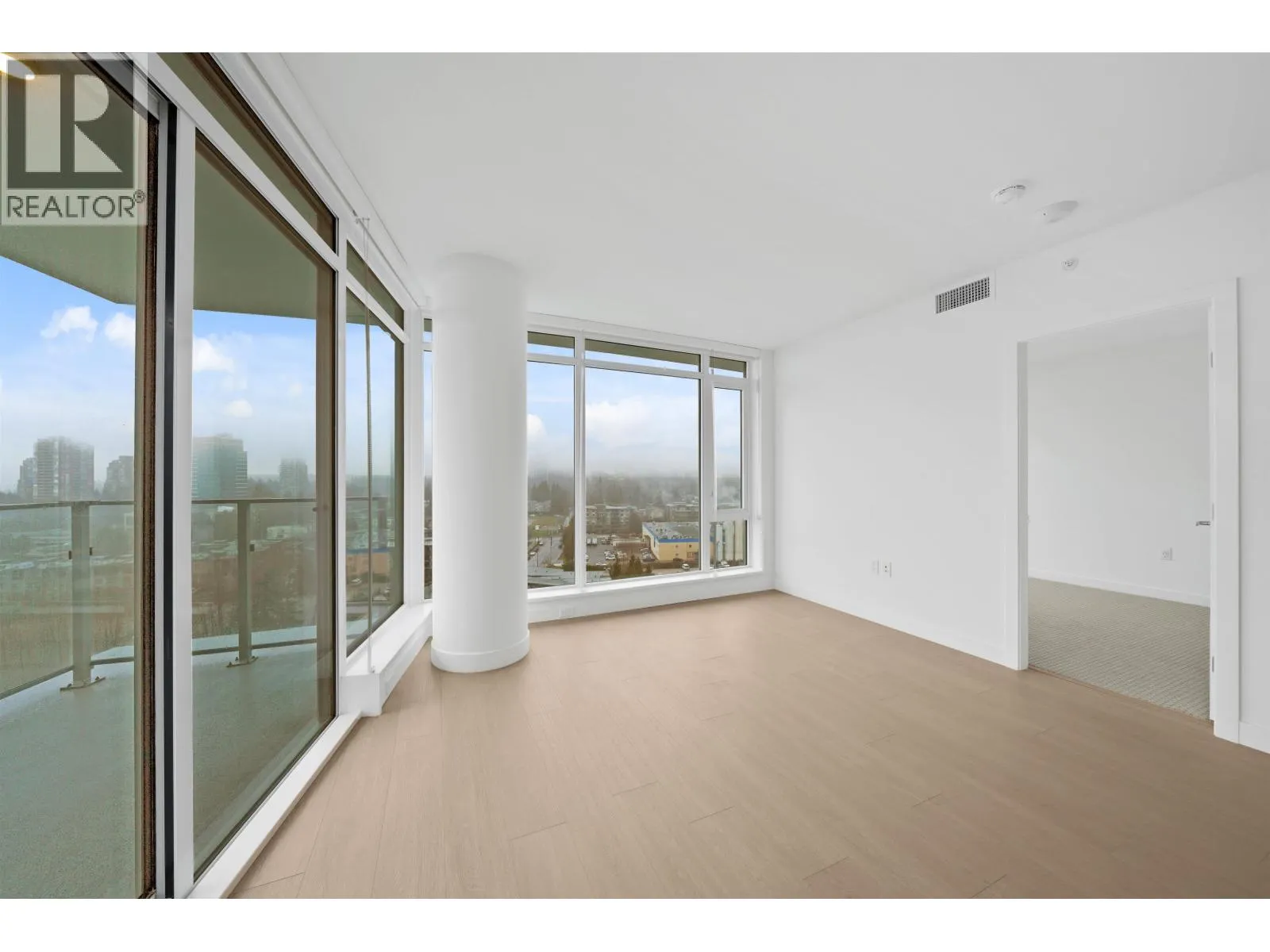 1601 7683 PARK CRESCENT