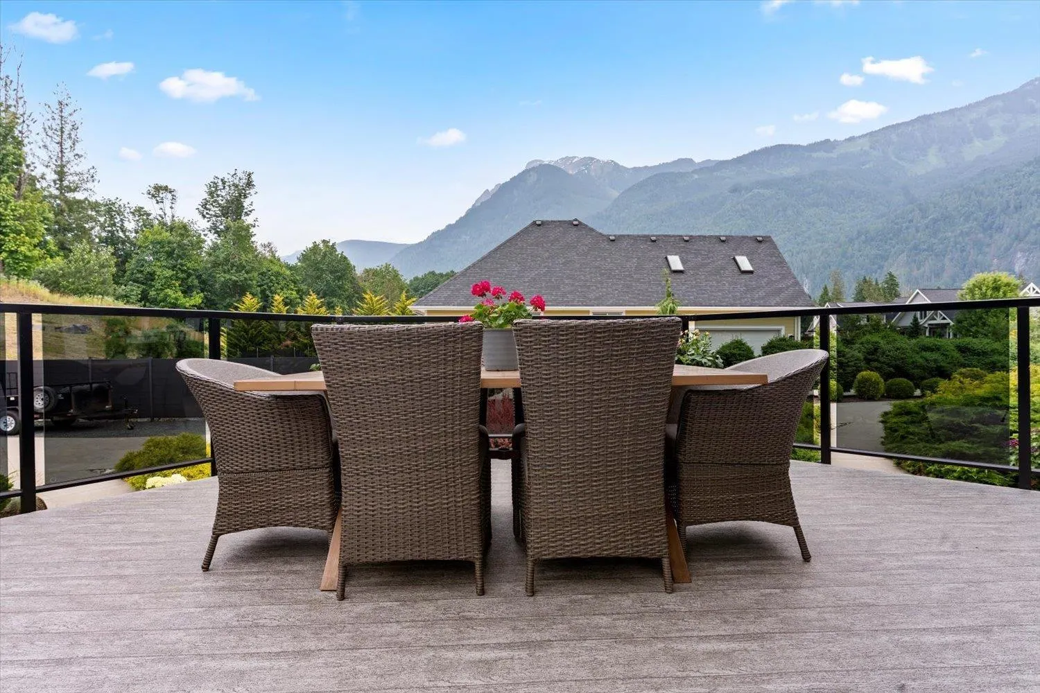 10457 WOODROSE PLACE|Popkum