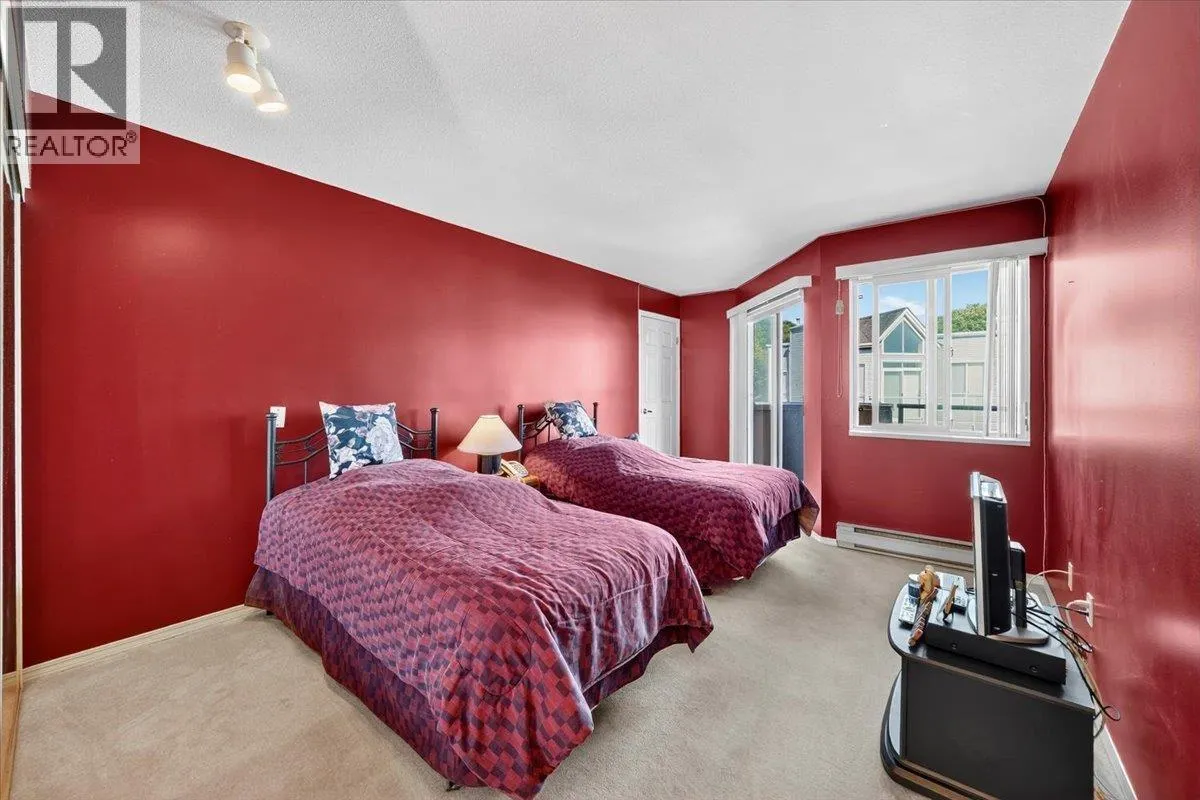 358 8611 ACKROYD ROAD
